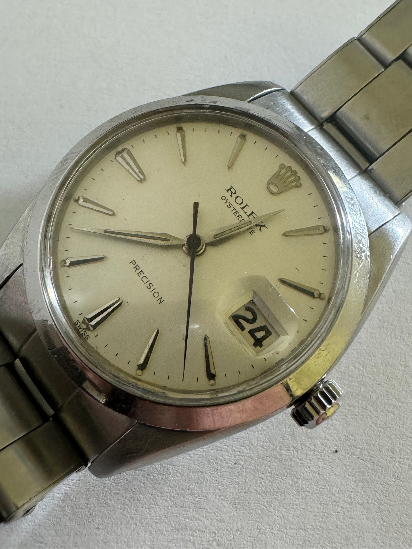 Rolex oyster perpetual date 6694