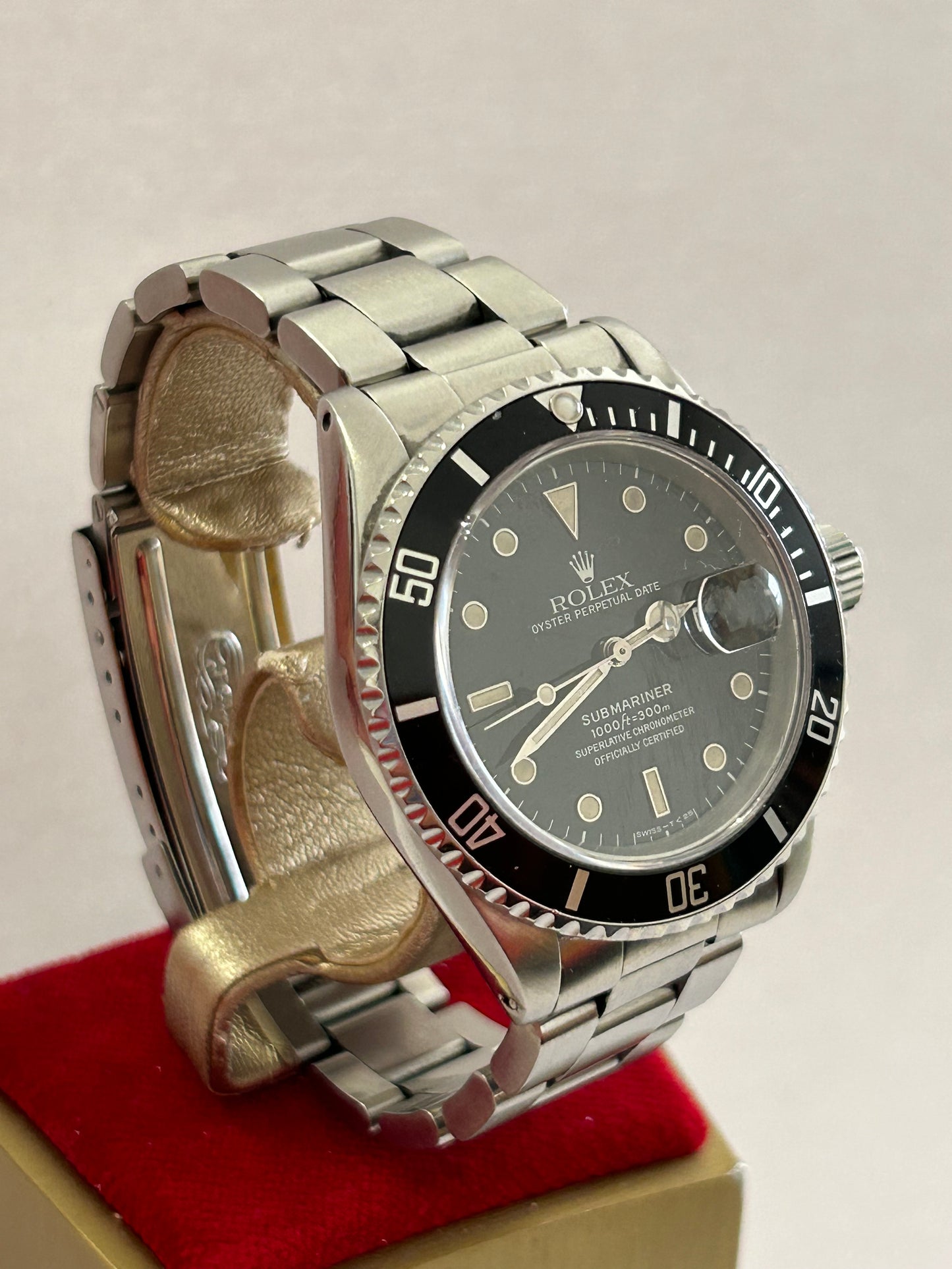 Rolex Submariner 16610 tritum dial