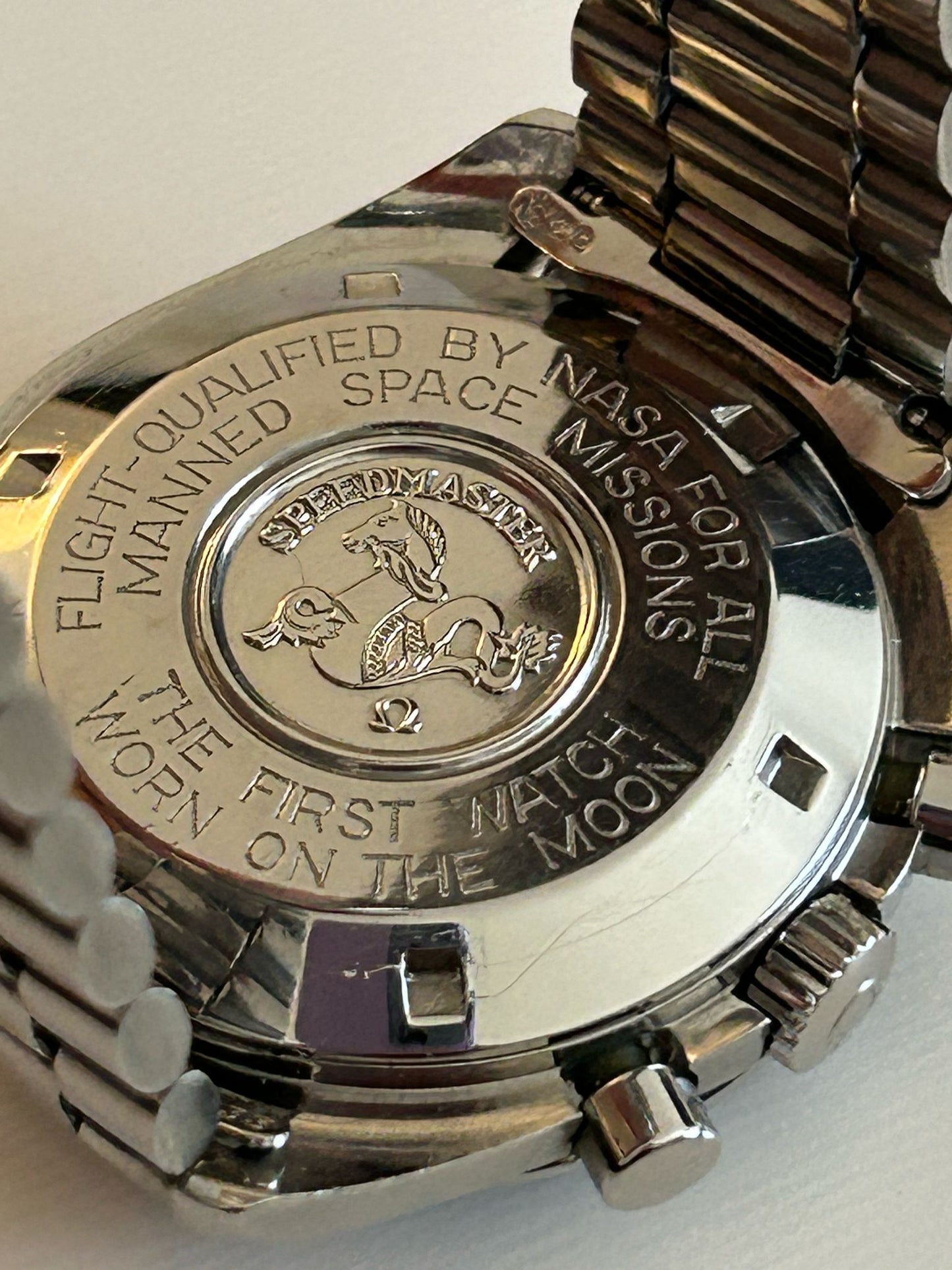 Omega Speedmaster 145.022 long S and R original paper