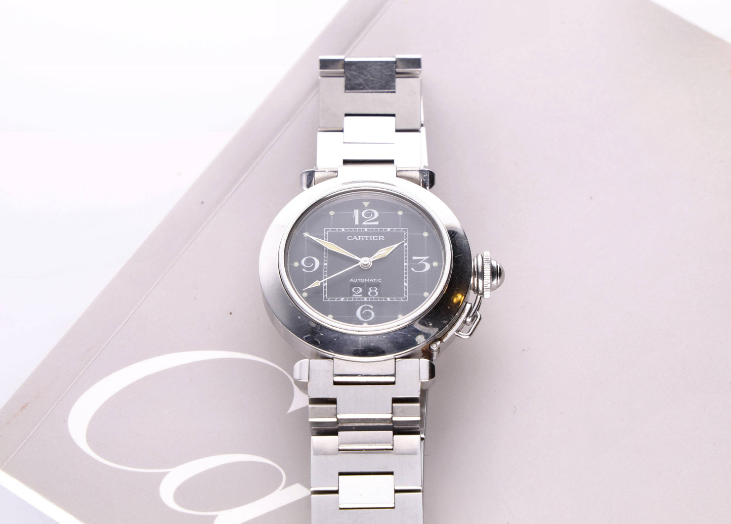 Cartier pasha 2324 big date black Dial