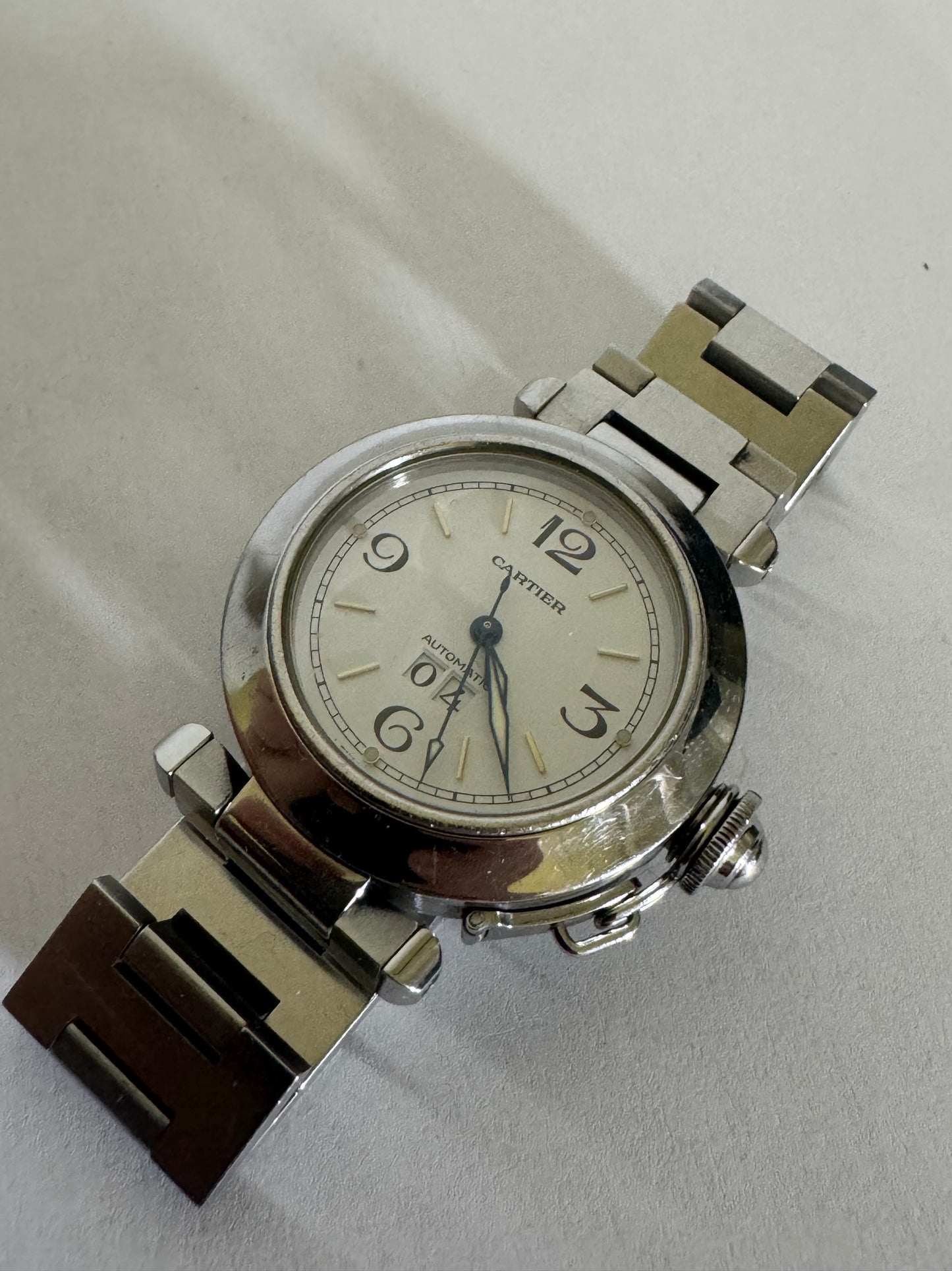 Cartier pasha gran data 2475