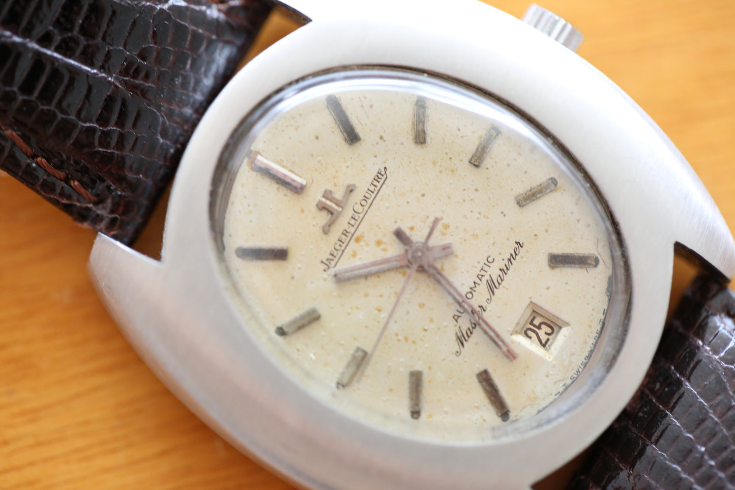 Jaeger-LeCoultre Master mariner Egg