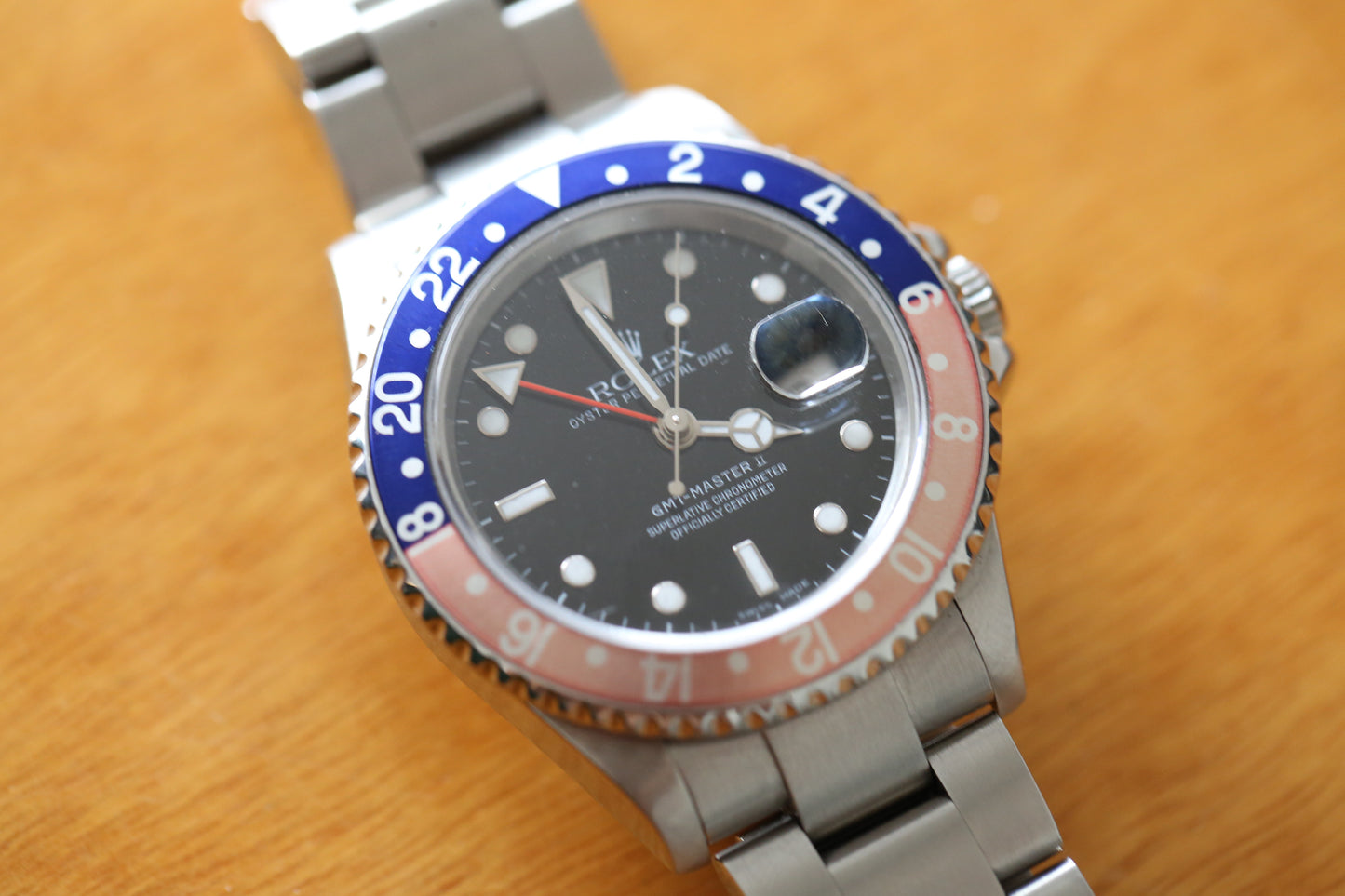 Rolex gmt master 16710 z series no holes