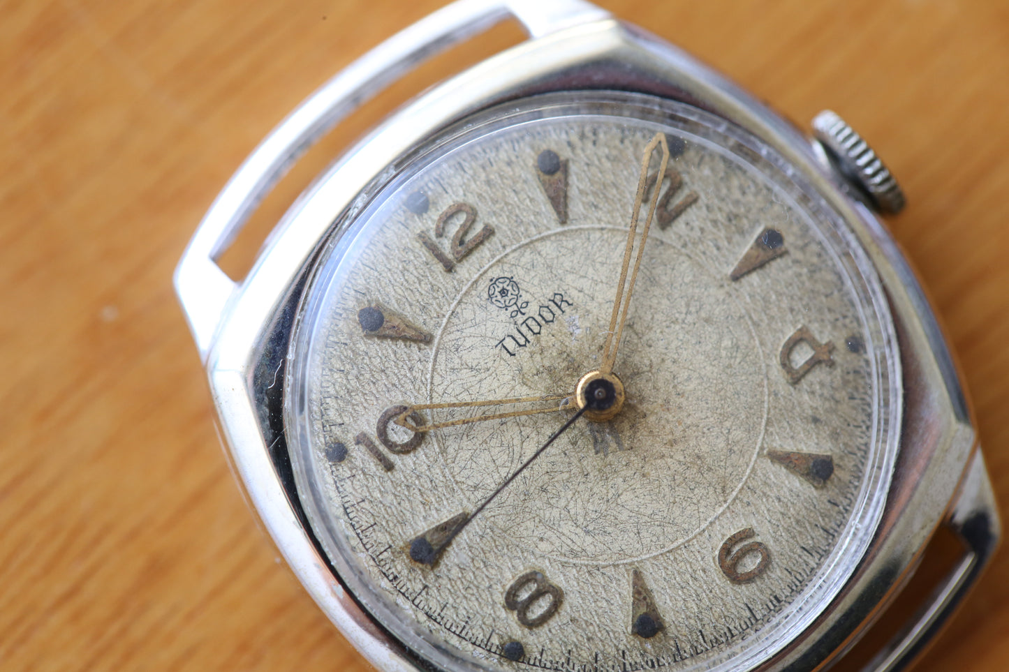 Tudor Vintage