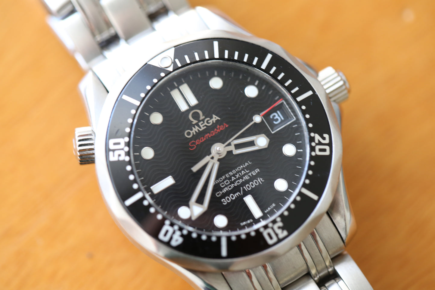 Omega Seamaster 212.30.36.20.01.001 special edition 007