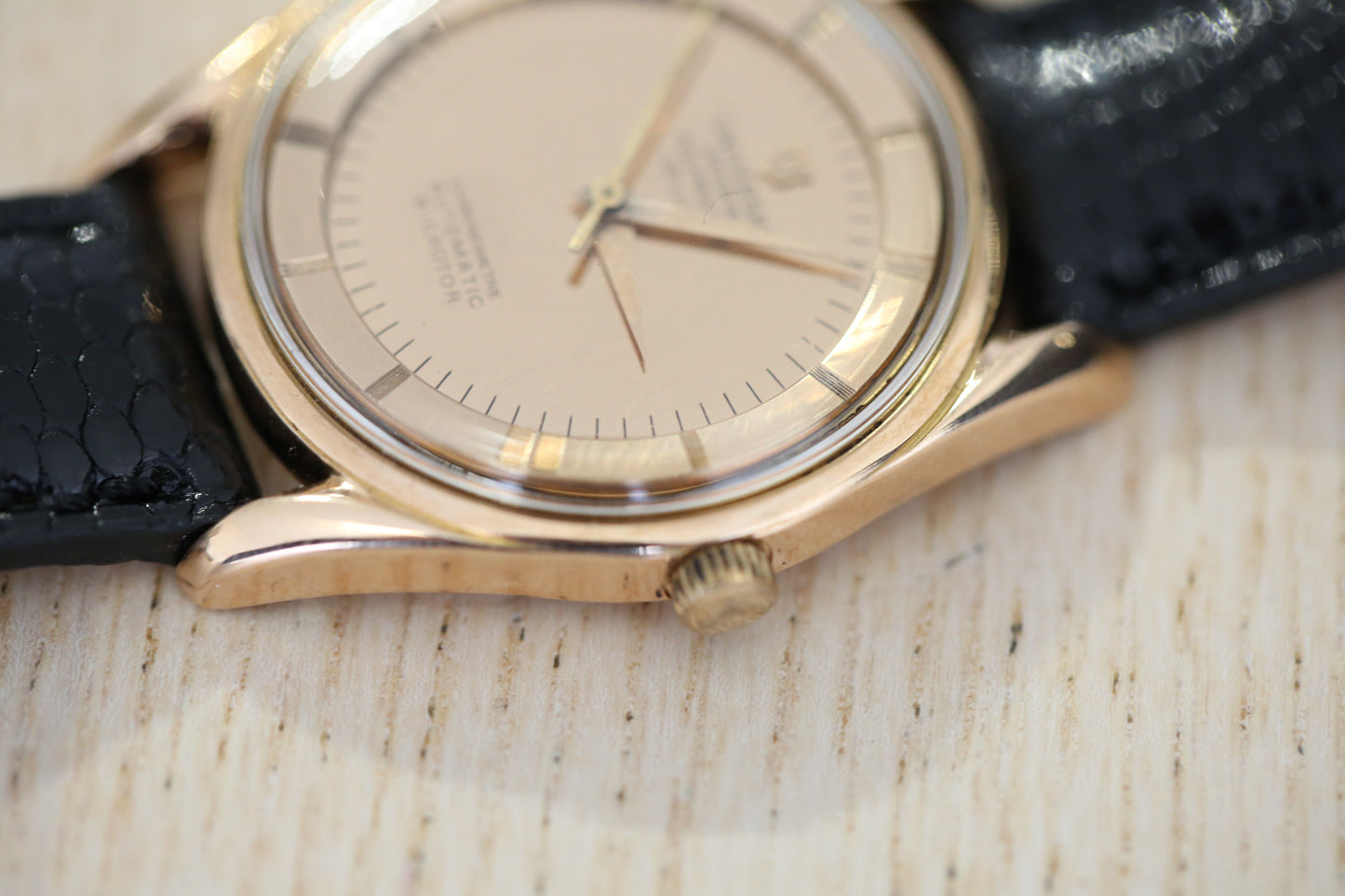 Universal Geneve Polarouter rose gold