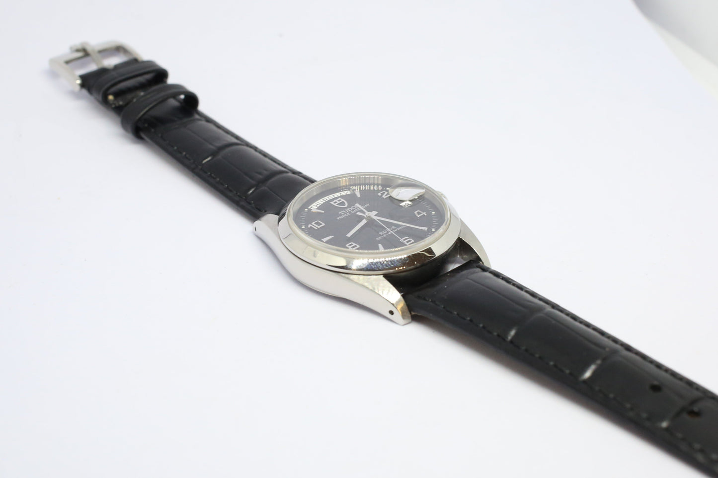 Tudor Day date 76000