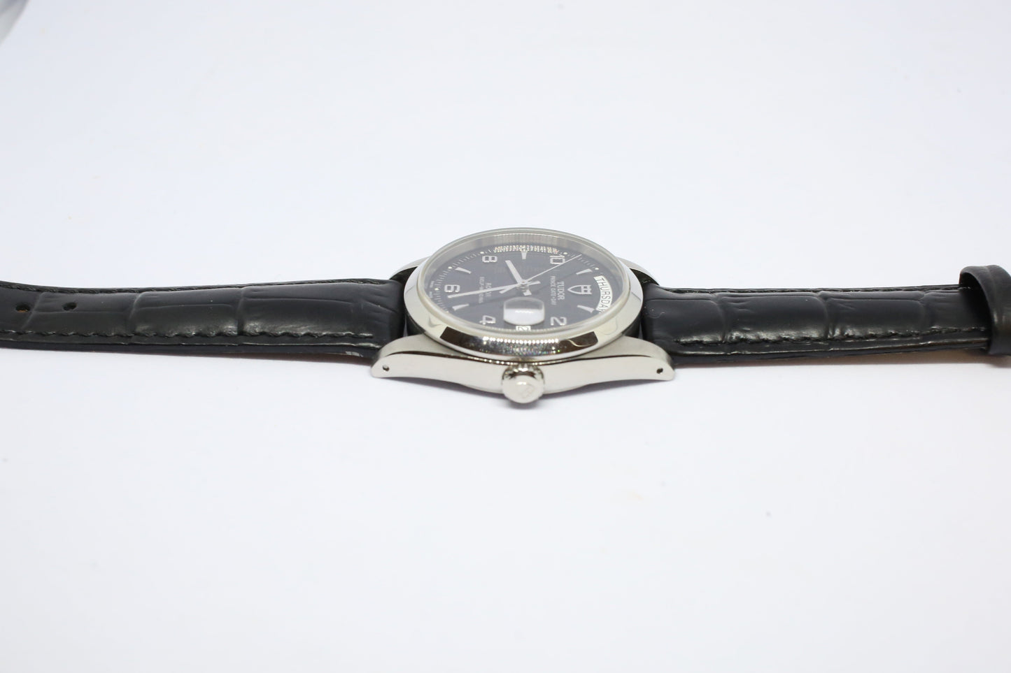 Tudor Day date 76000