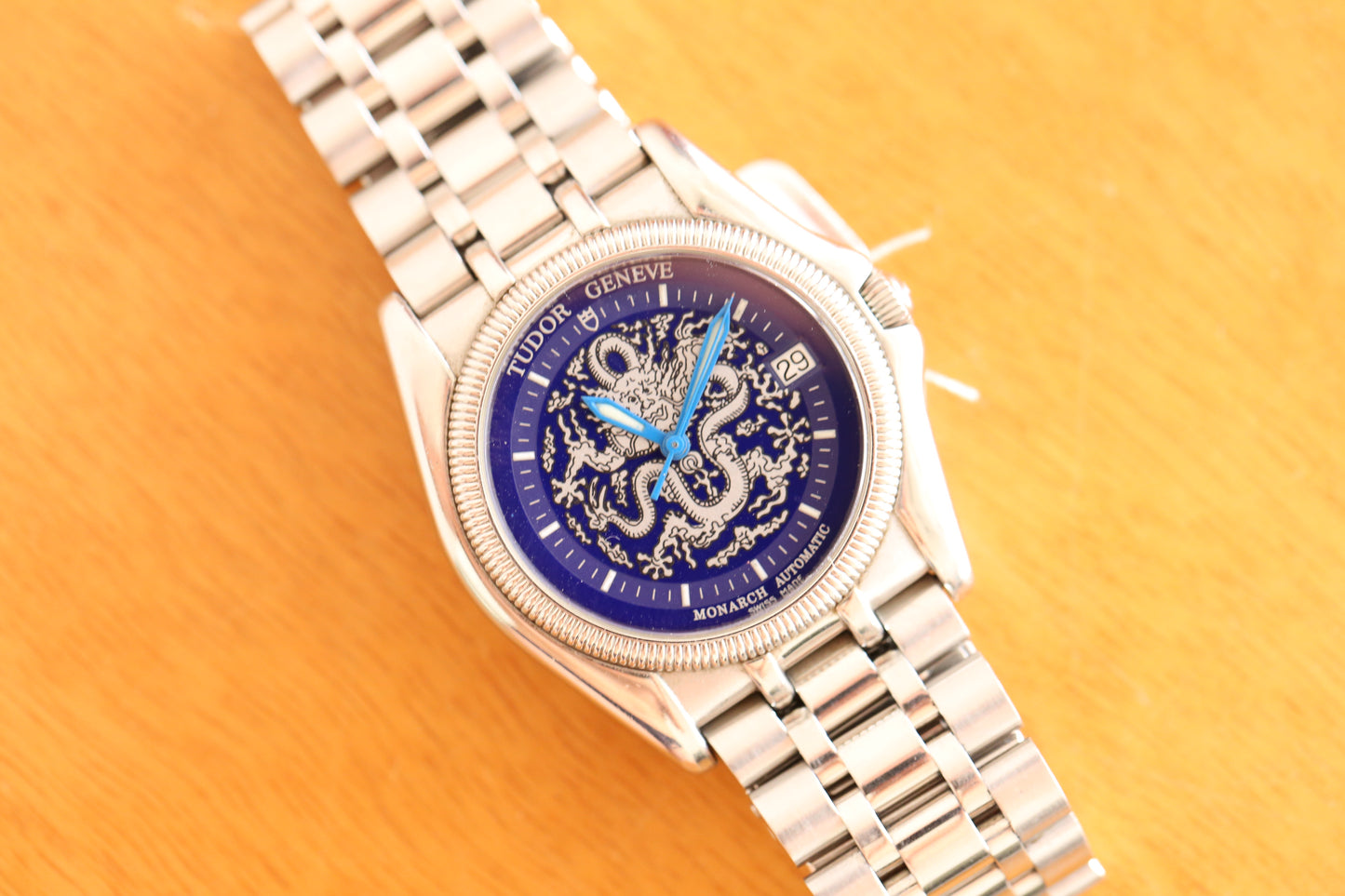 Tudor Monarch 38630 dragon Chinese year