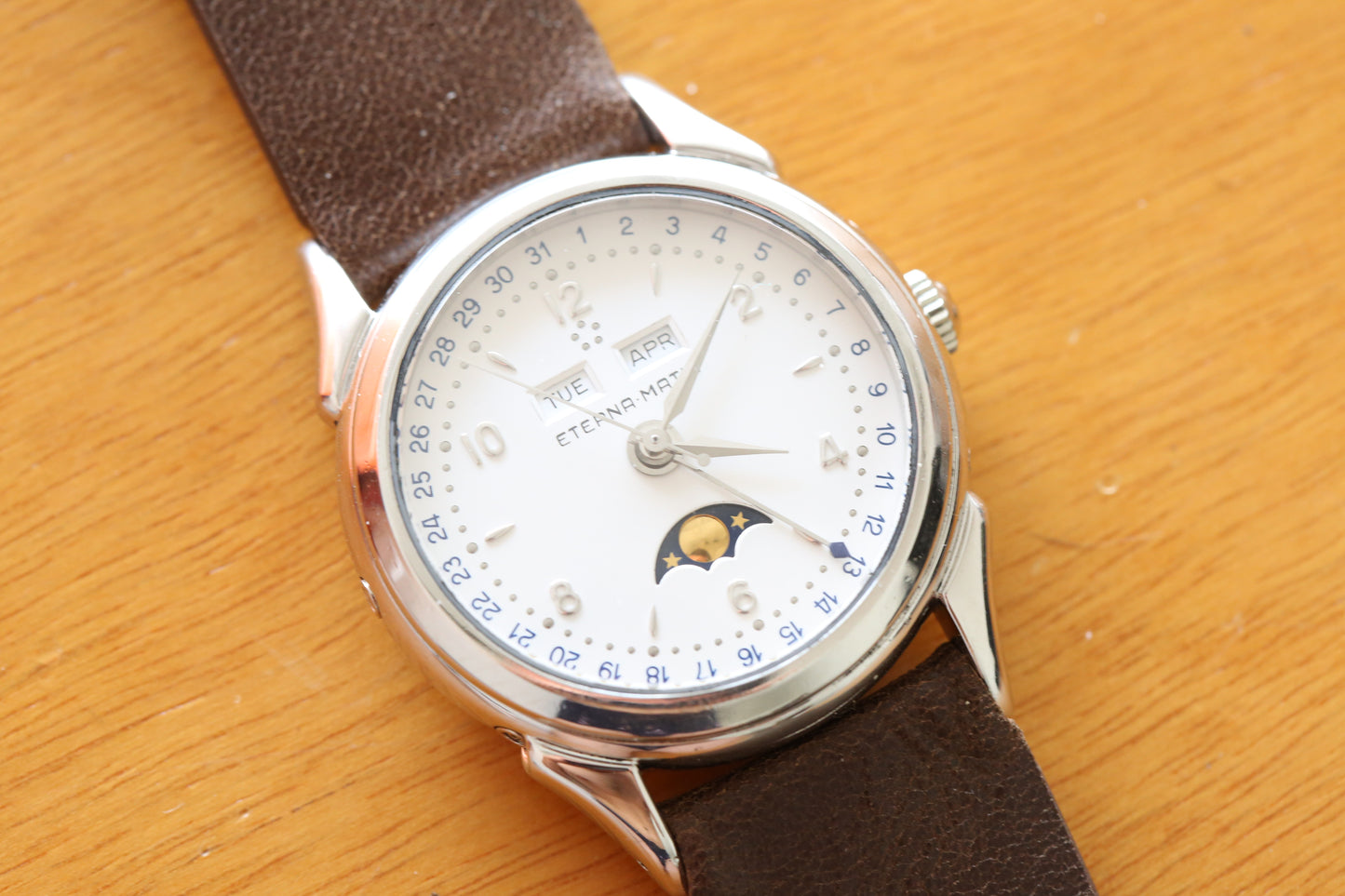 Eterna Platino Triple date 3406.78