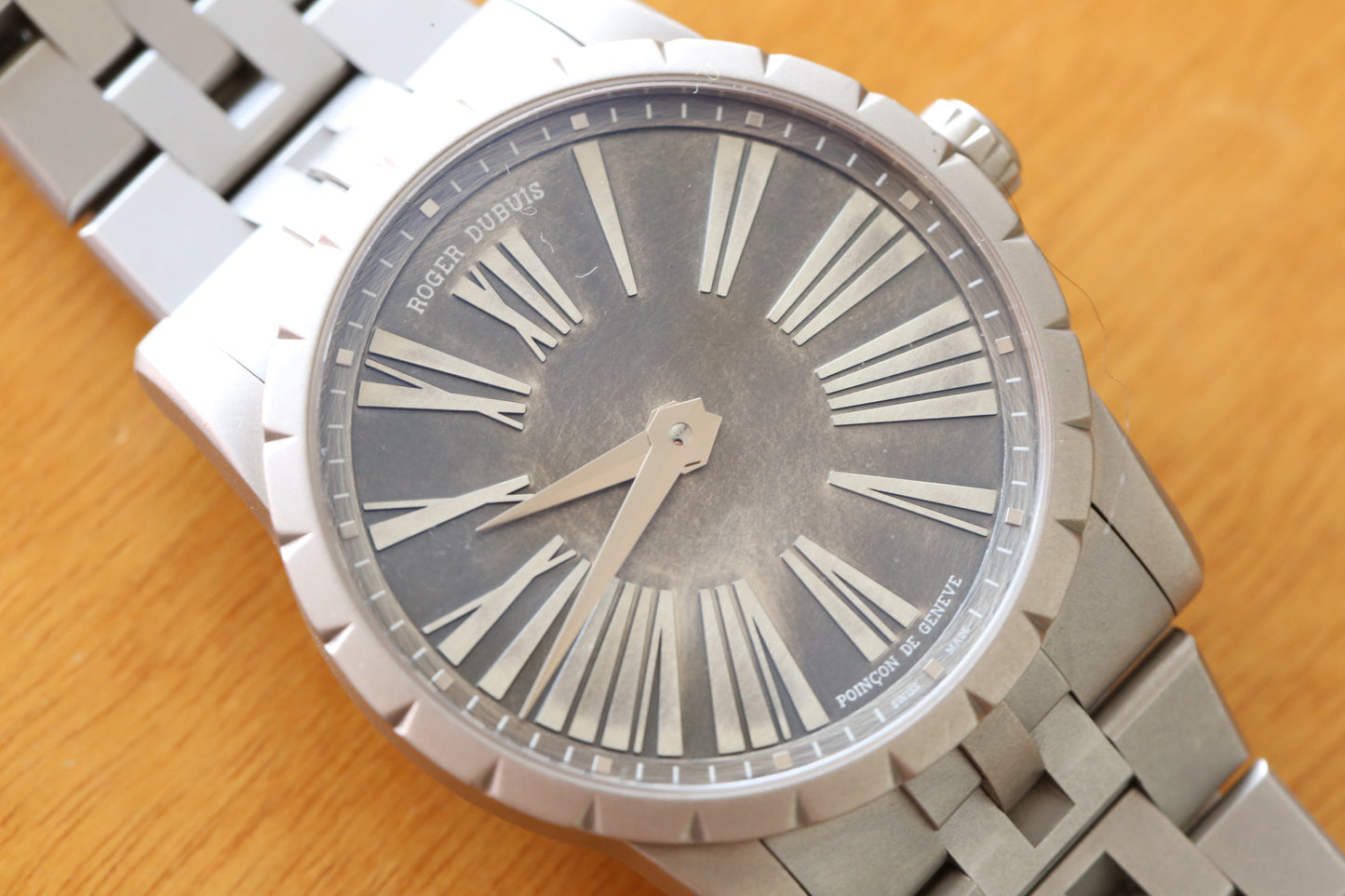 Roger Dubuis Excalibur 42 Natural stone dial full set RDDBE