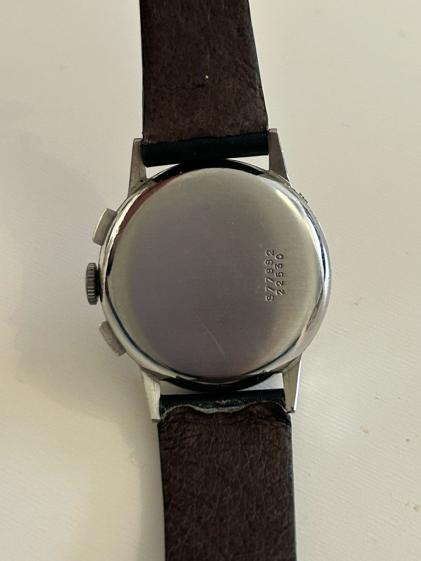 Universal Genève Dato Compax 22530