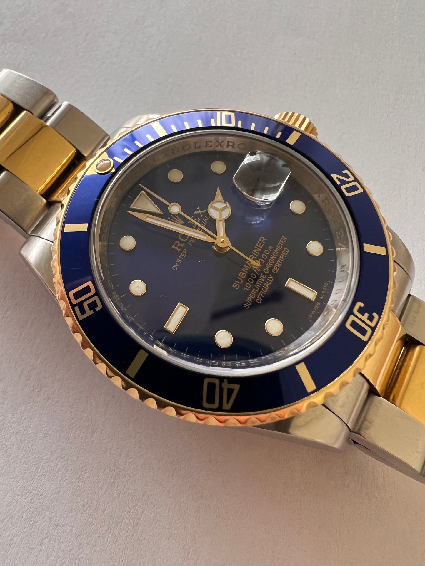 Rolex submariner 16613 rrr no holes