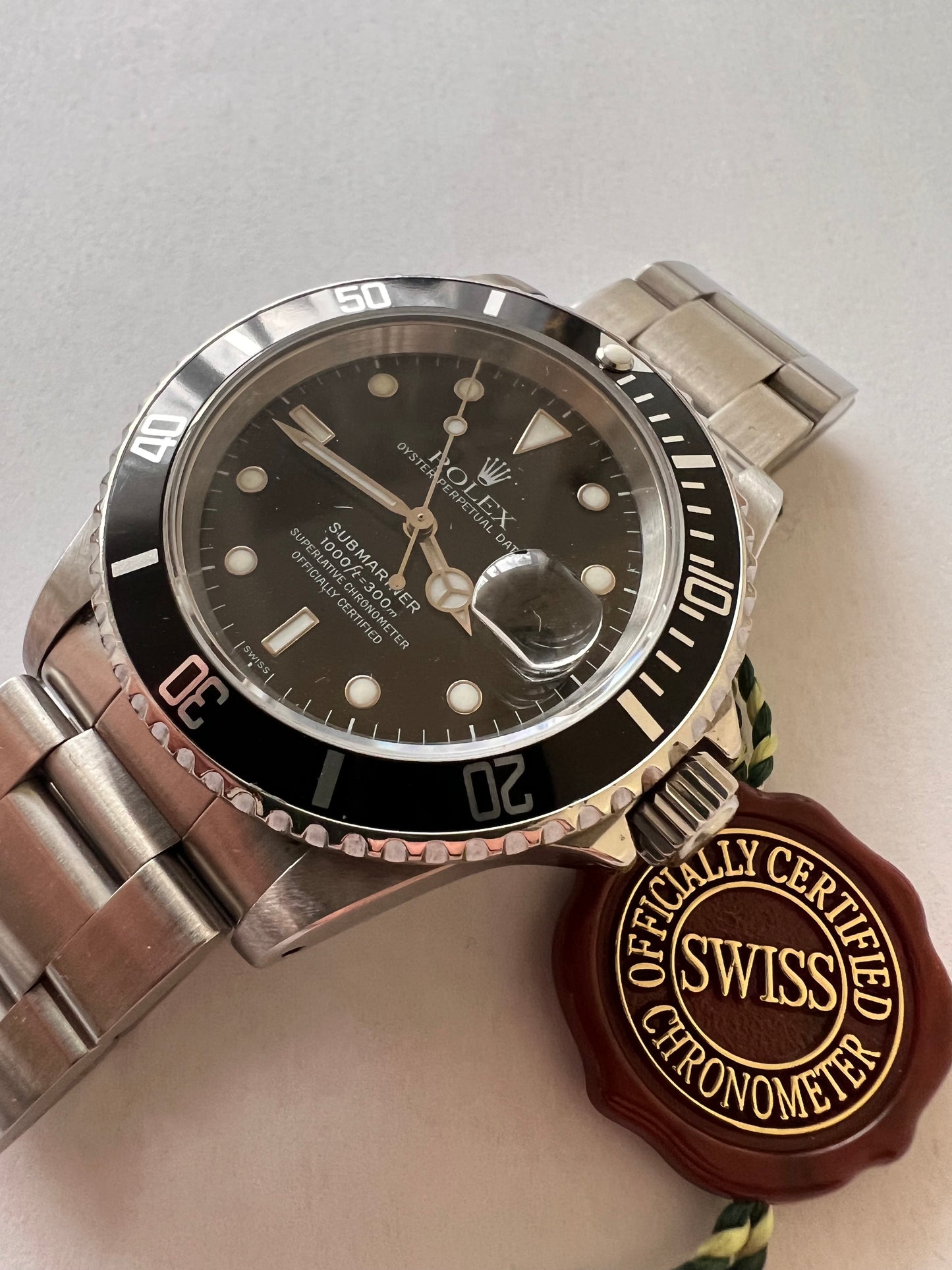Rolex submariner 16610 only swiss dial