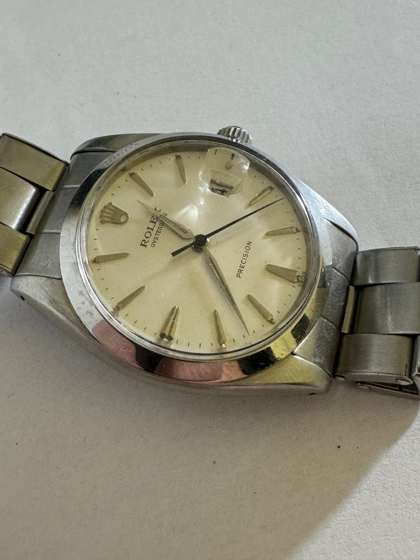 Rolex oyster perpetual date 6694