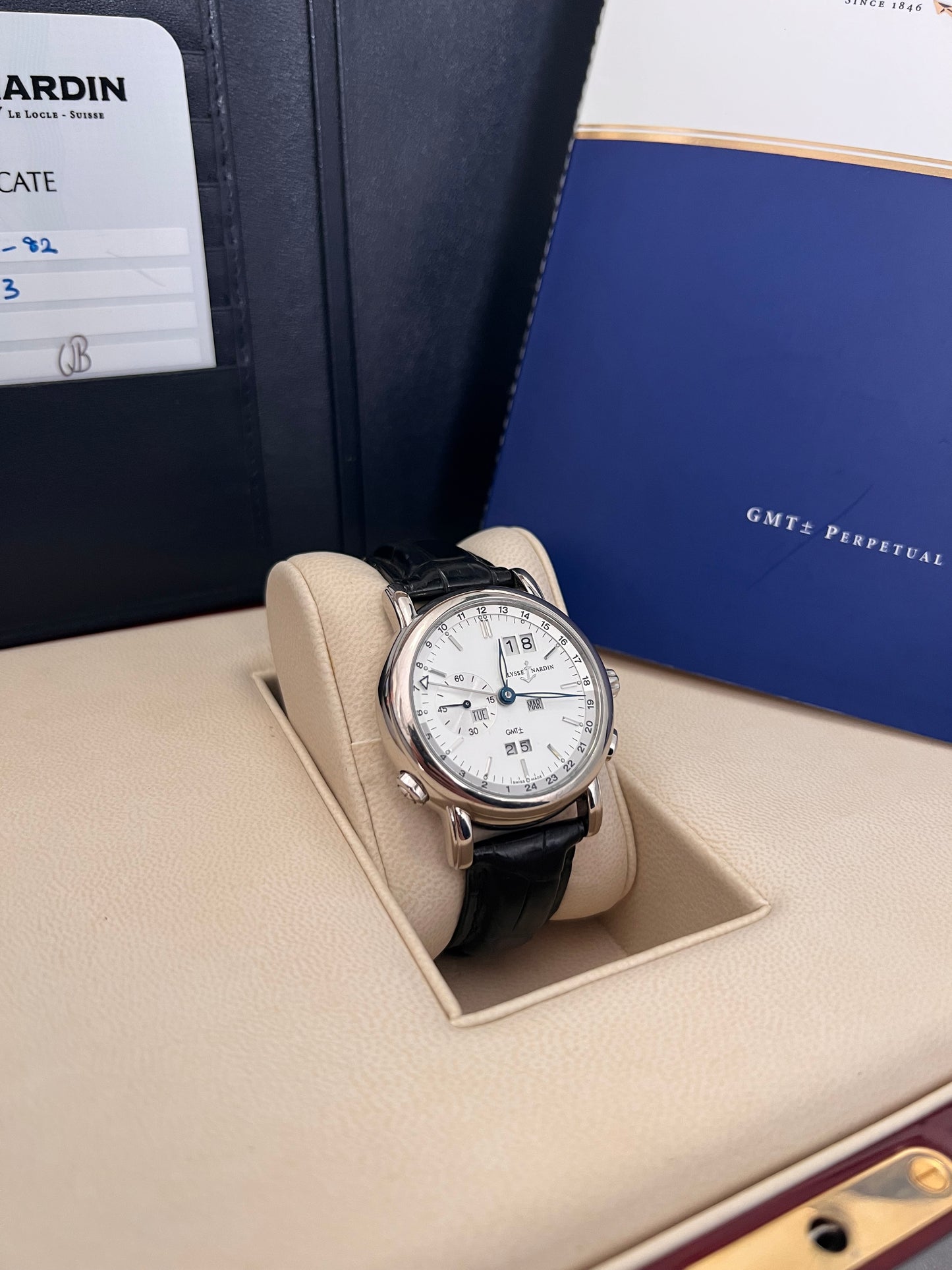 Ulysse Nardin Perpetual calendar Gmt whit gold ref 320-82 Full set