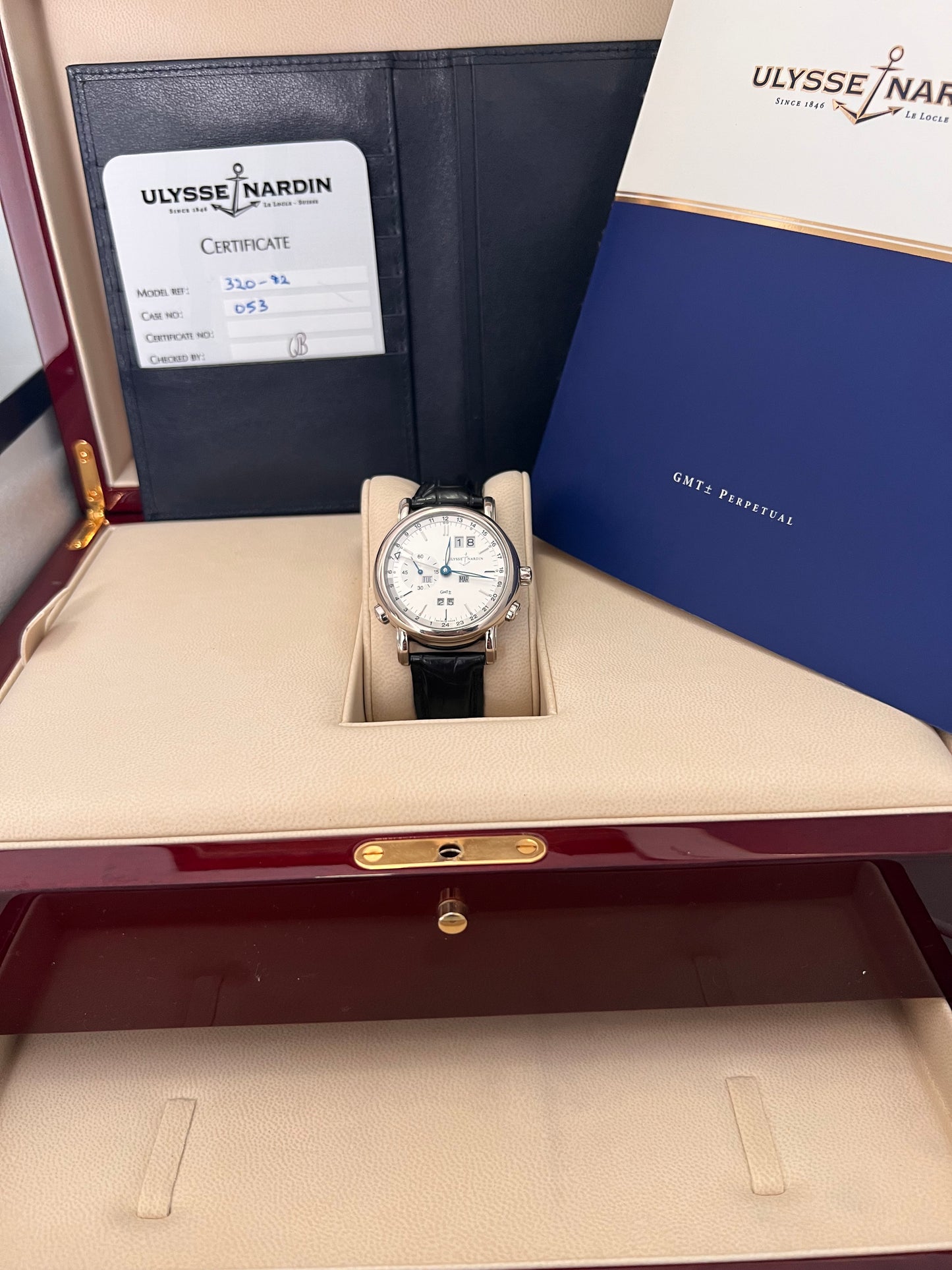 Ulysse Nardin Perpetual calendar Gmt whit gold ref 320-82 Full set