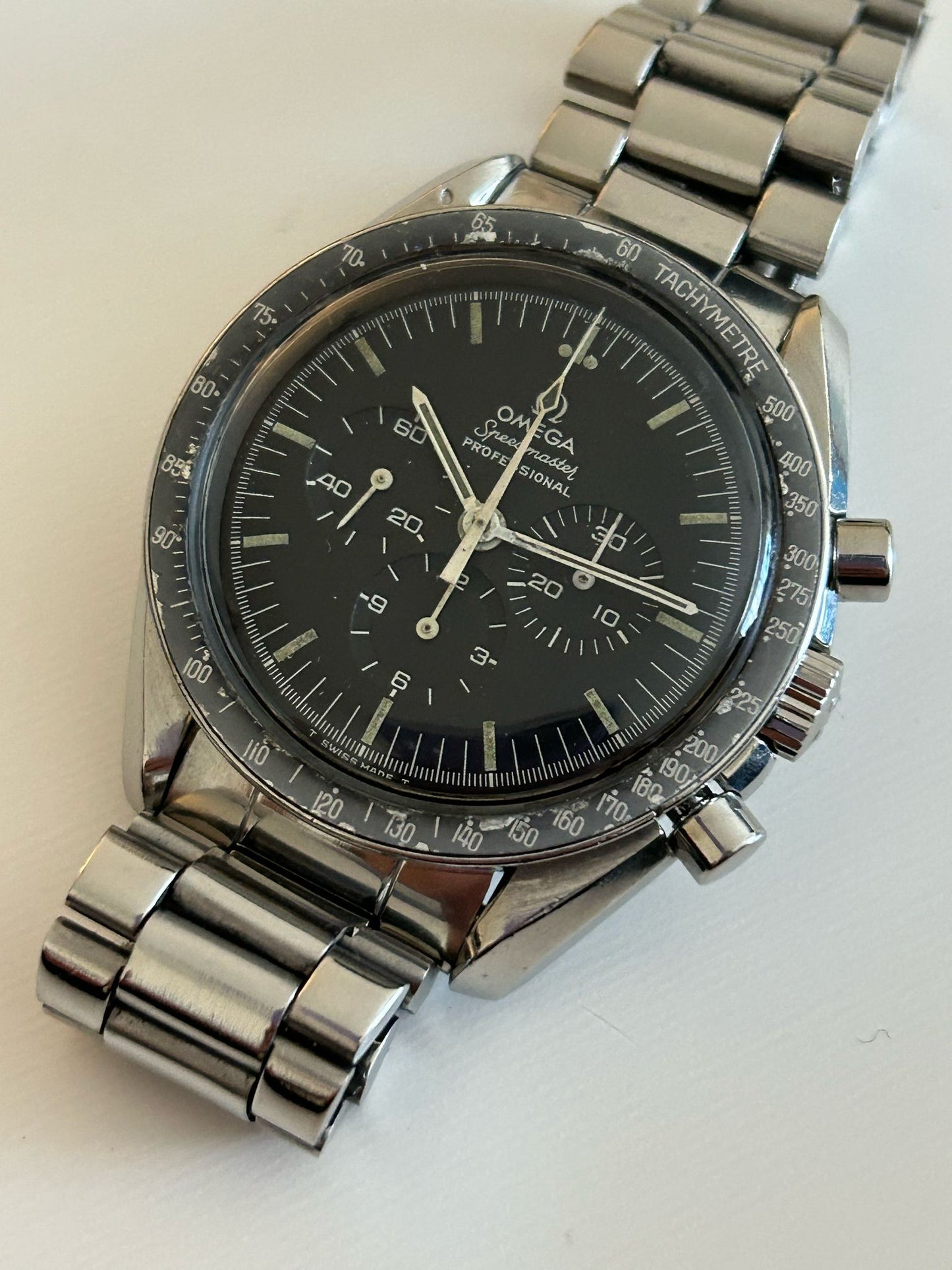 Omega Speedmaster 145.022 long S and R original paper
