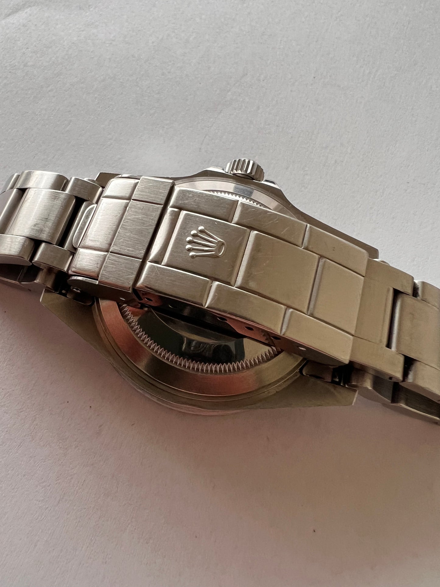 Rolex submariner 16610 rrr no holes