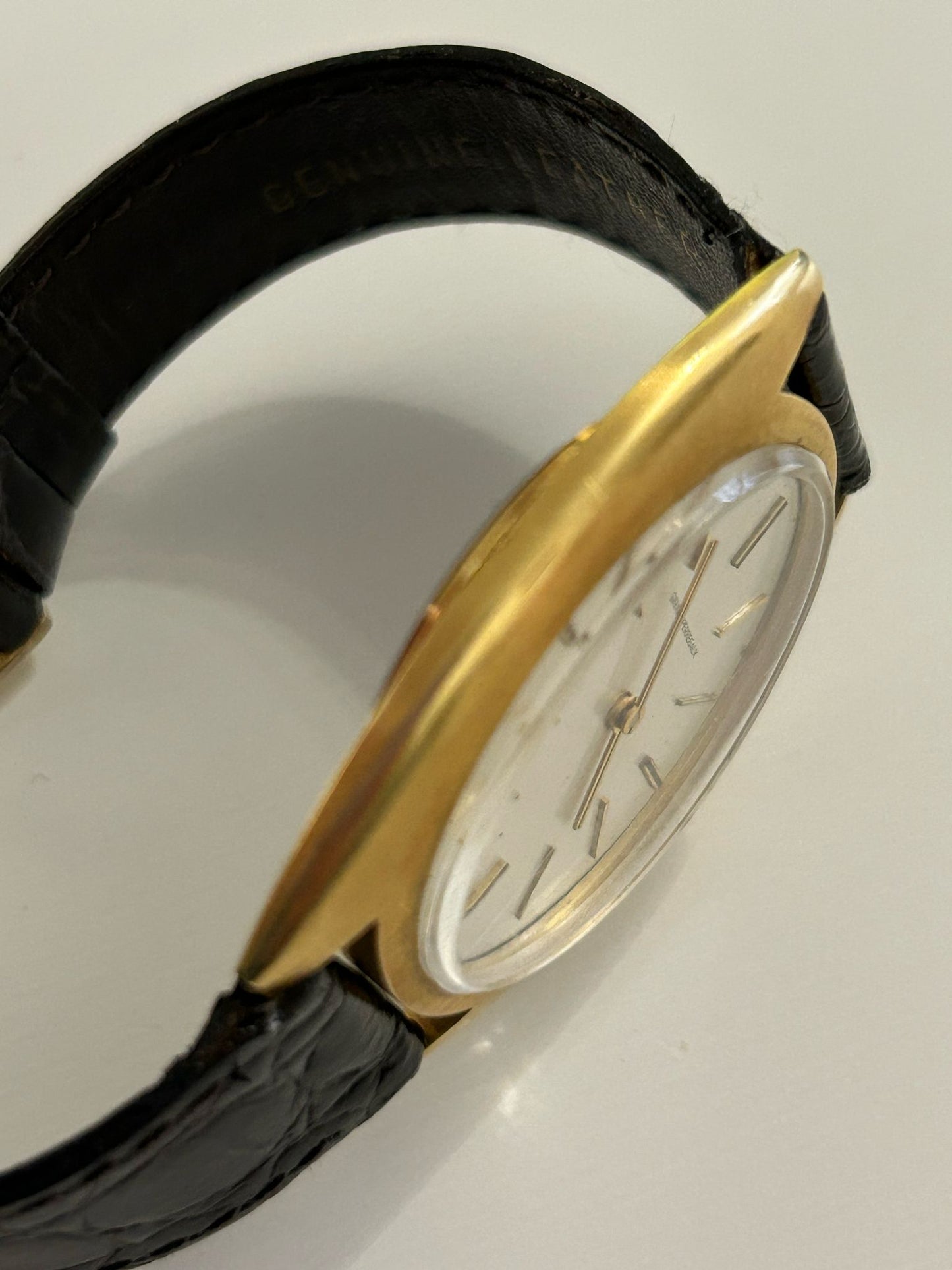 Girard perregaux gold egg