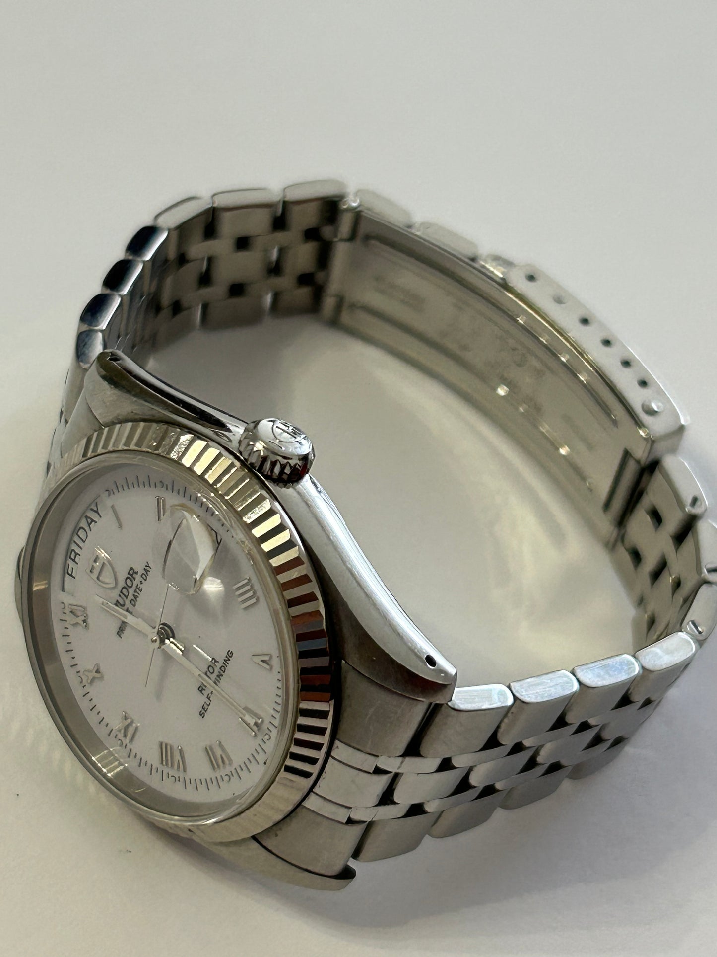 Omega Prince Date Day 76234 36mm