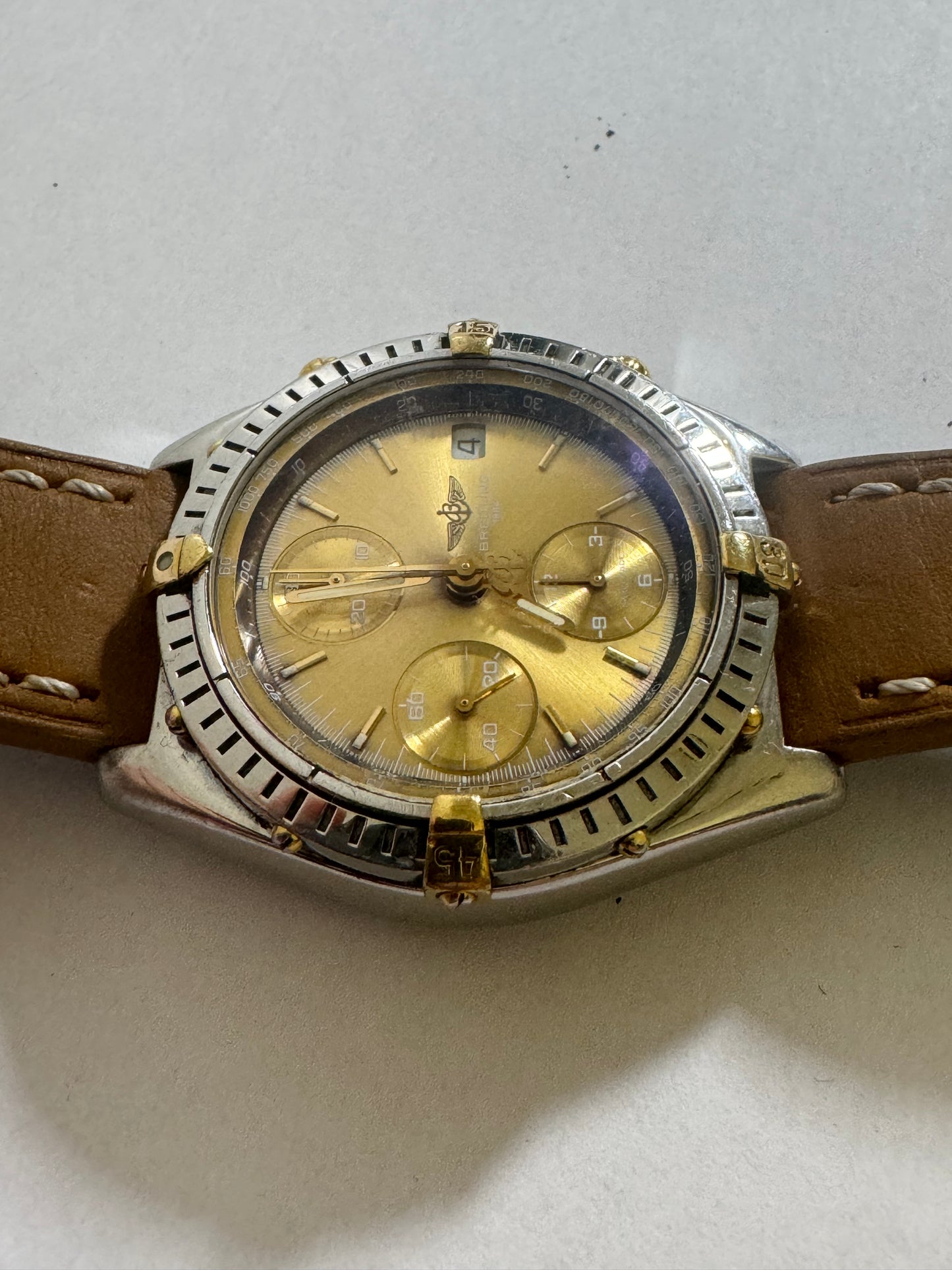 Bristling chronomat gold dial