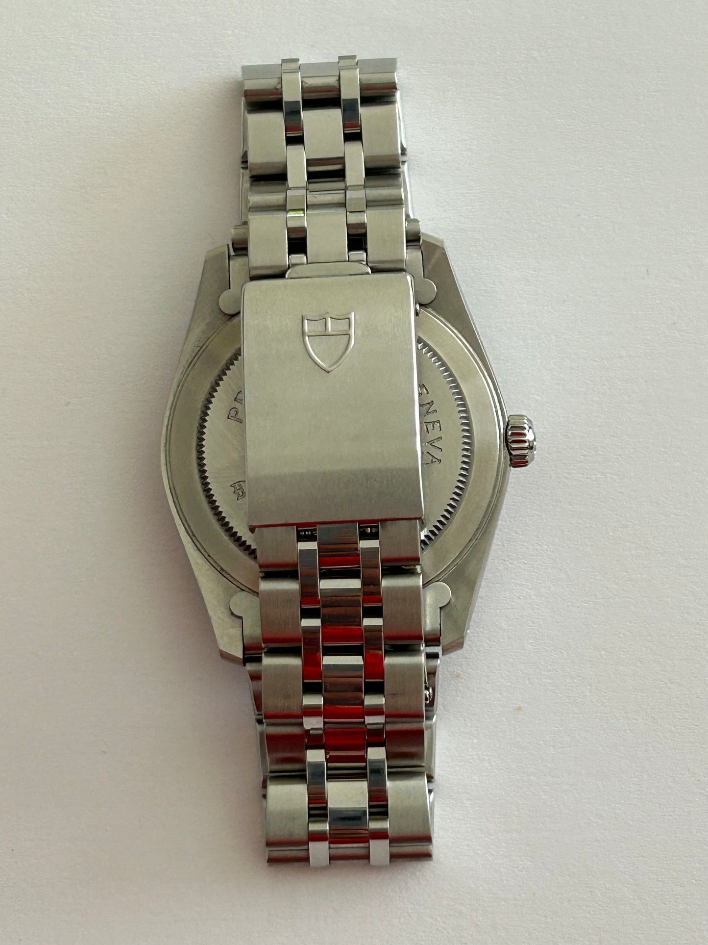 Tudor Prince Date 74000