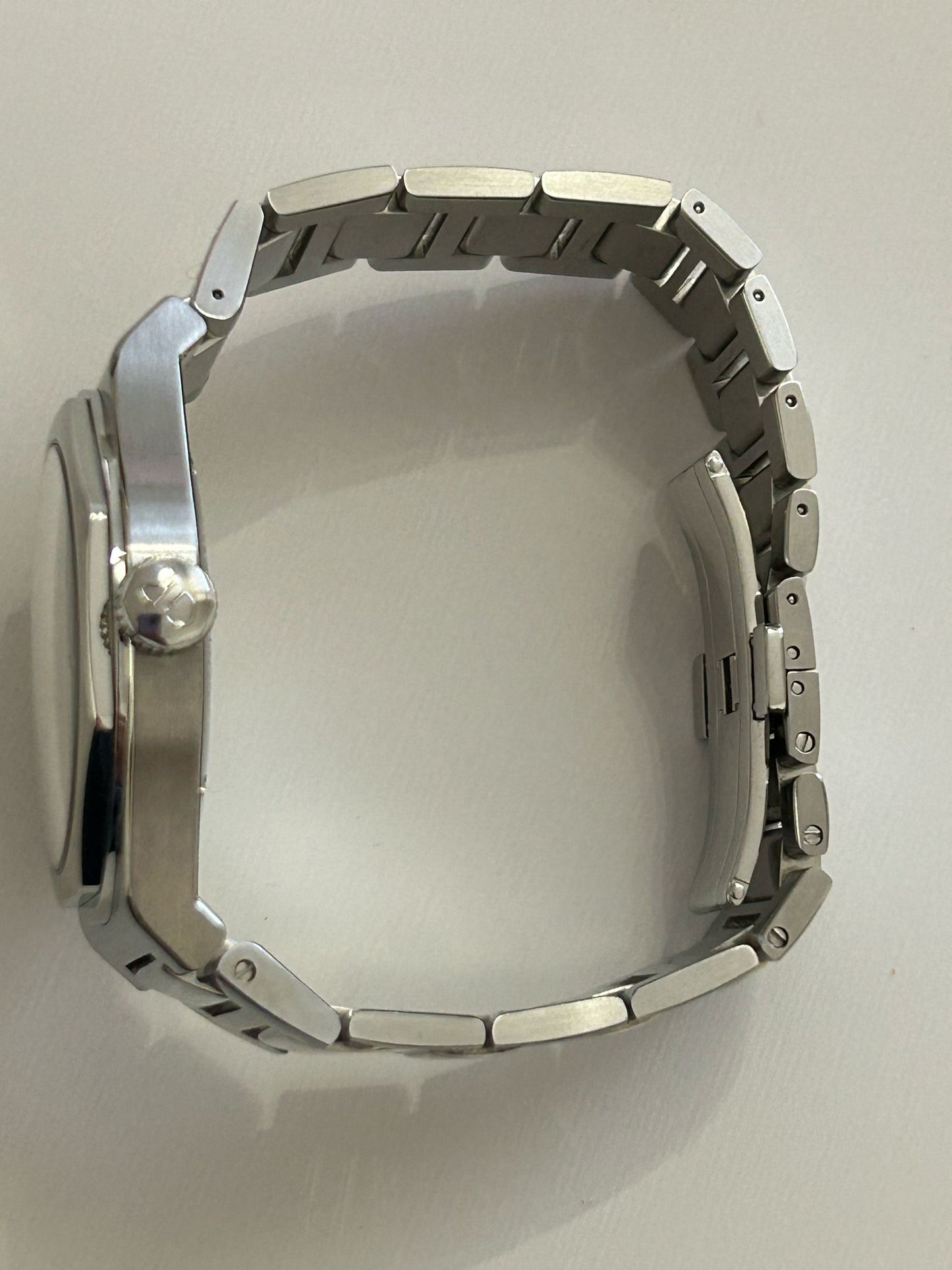 Girard-Perregaux Laureato green dial full set 49931