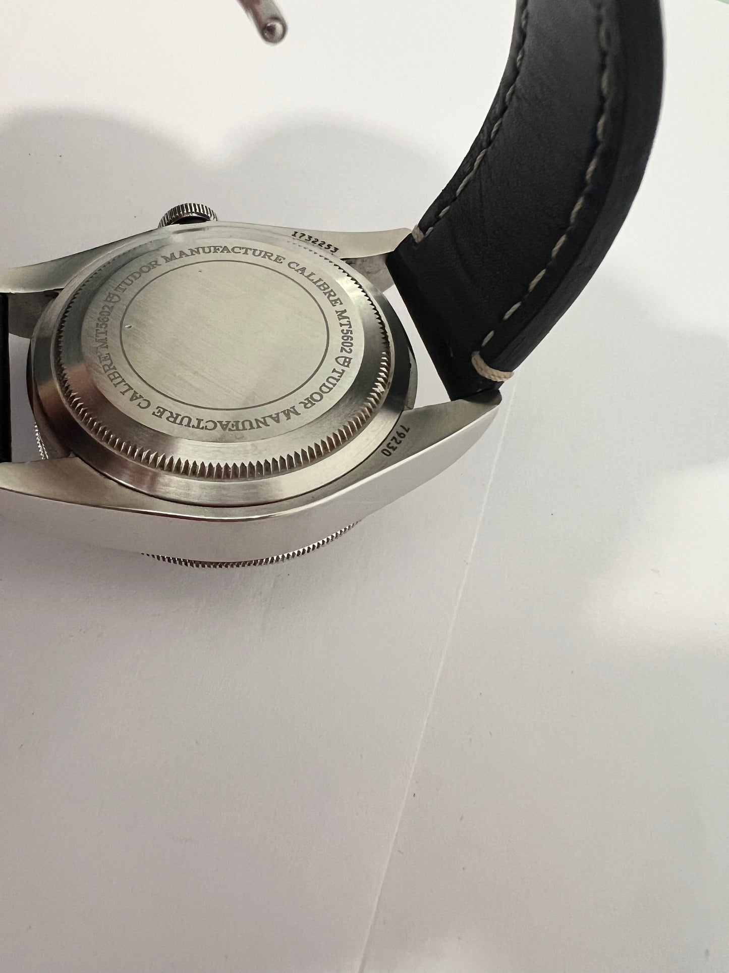 Tudor Black Bay