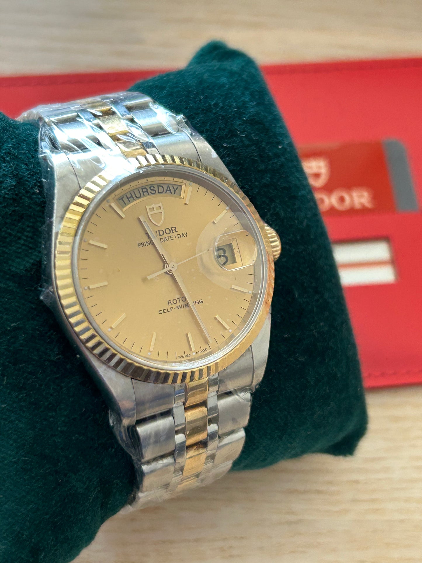 Tudor Prince Date Day 76213