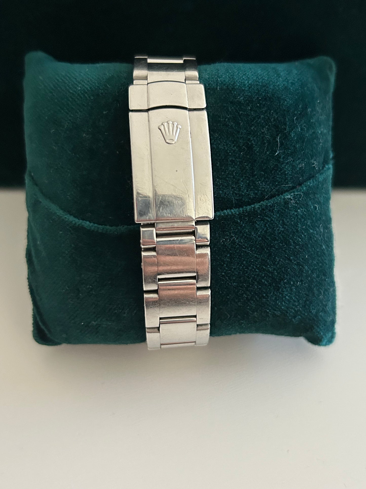Rolex Date 115234 white gold bazel