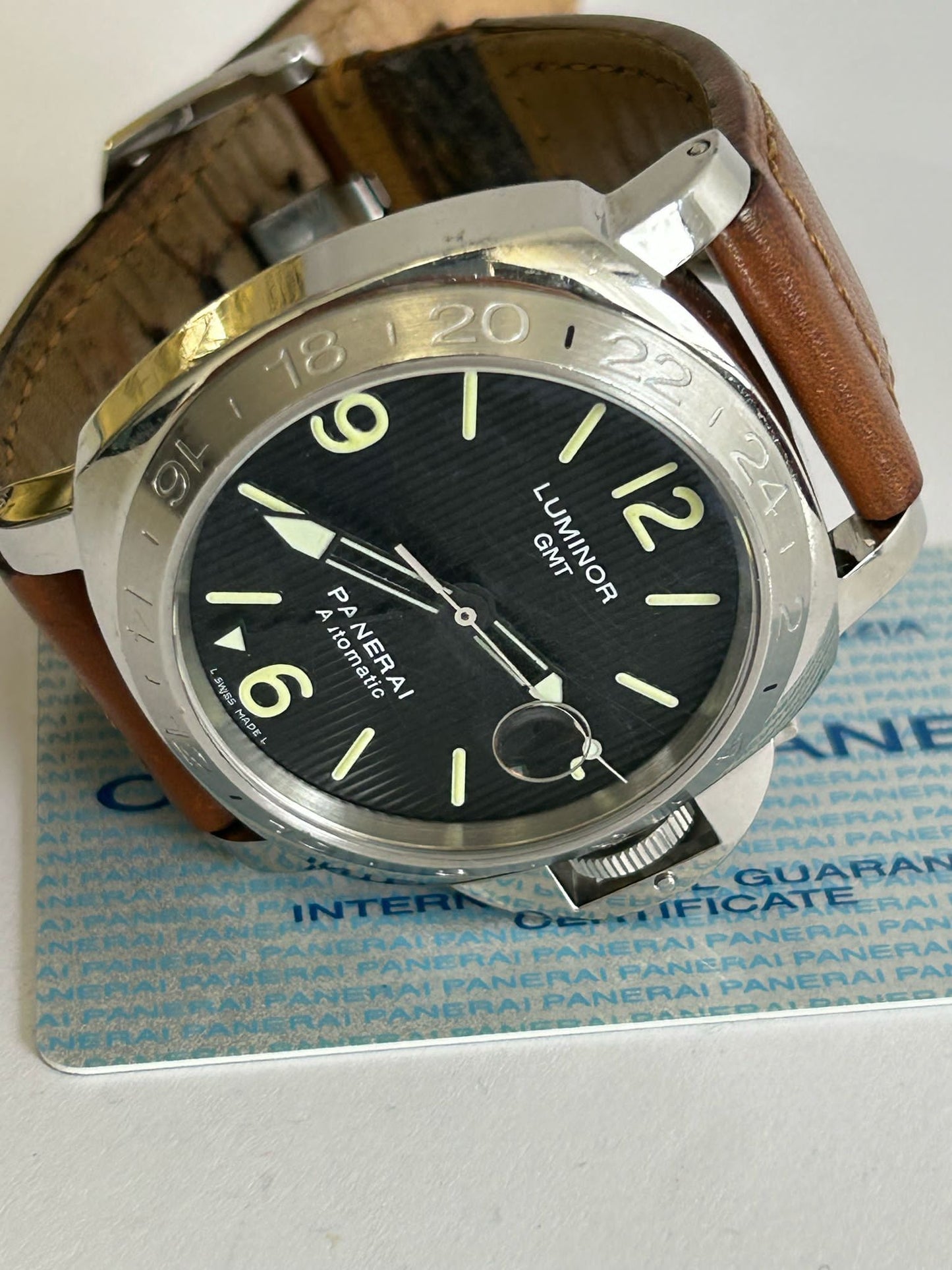 Panerai luminor gmt pam00029 tuxedo dial tritium