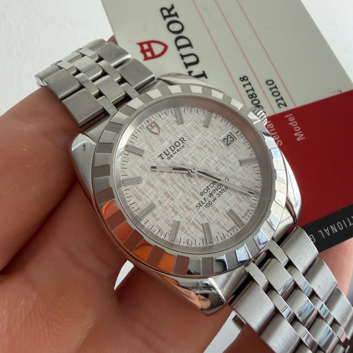 Tudor 21010