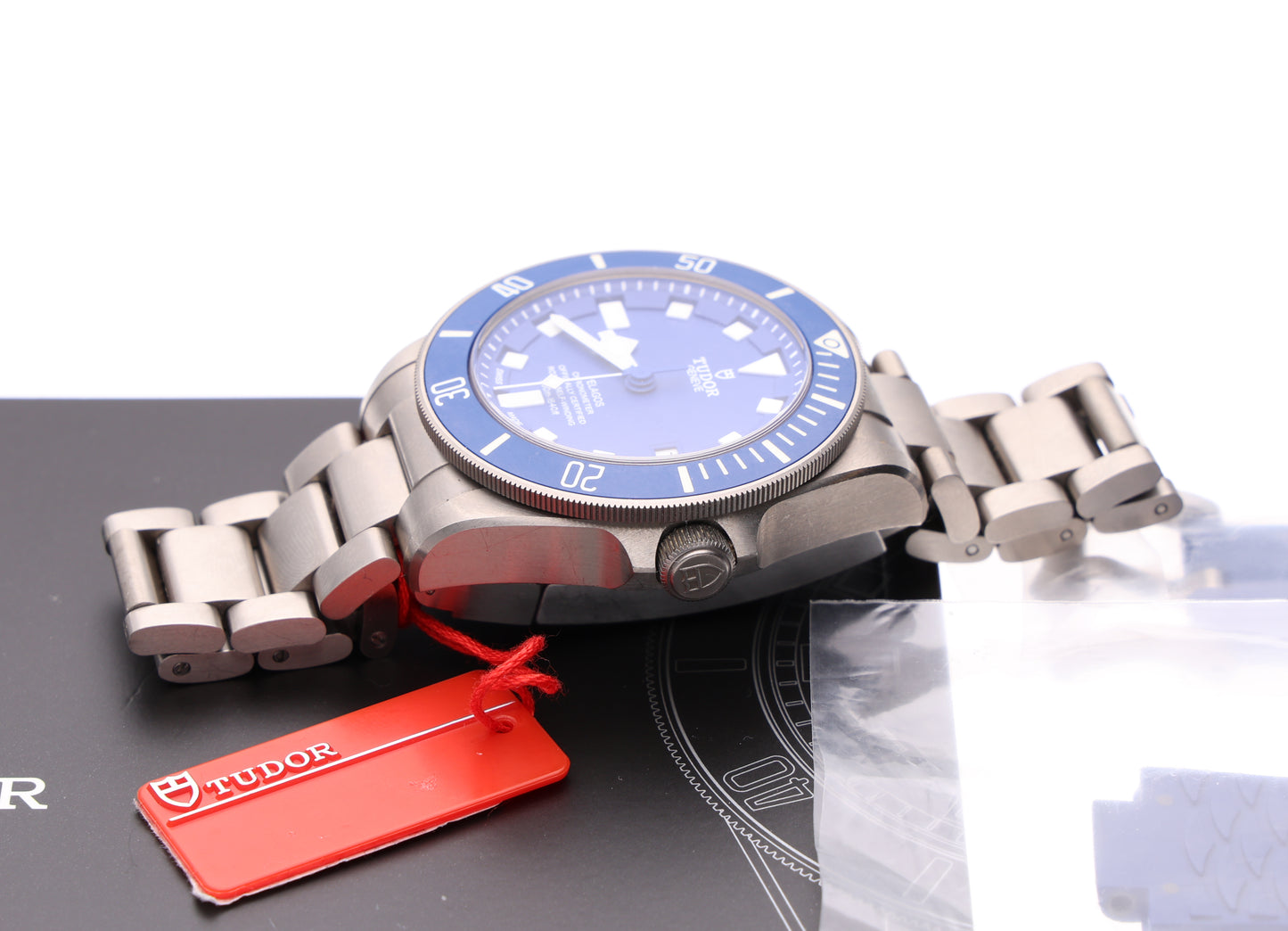 Tudor 25600TB Pelagos Blu dial double strap