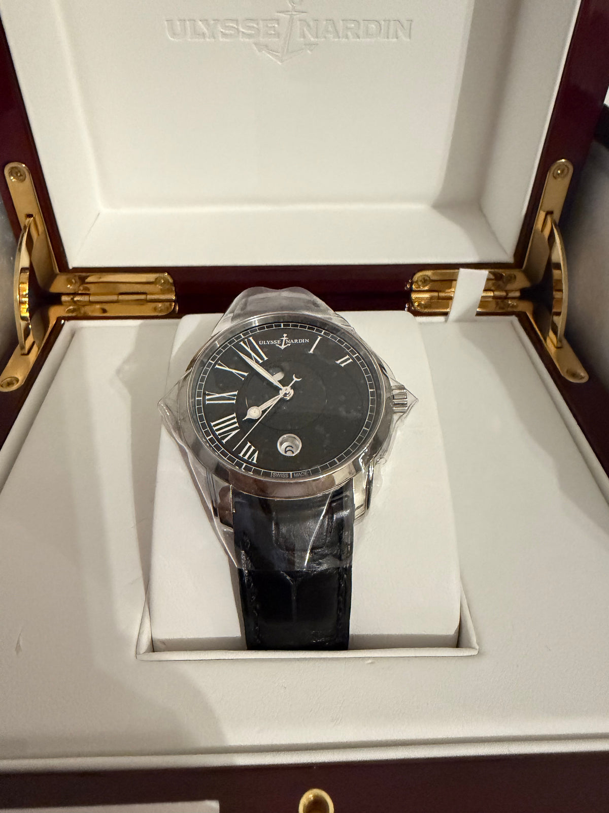 Ulysse Nardin Classico Luna 8293-122