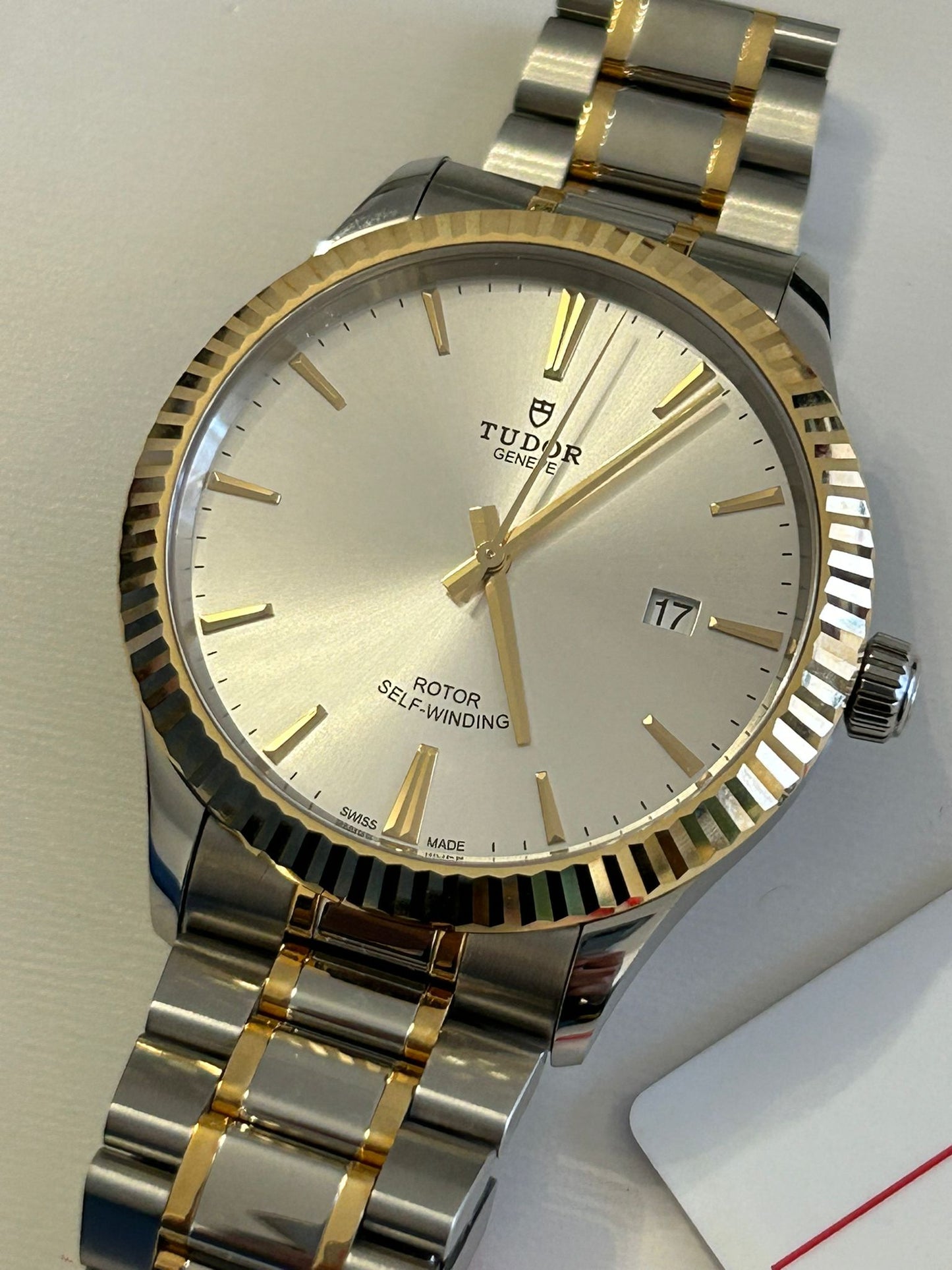Tudor glamour date full set