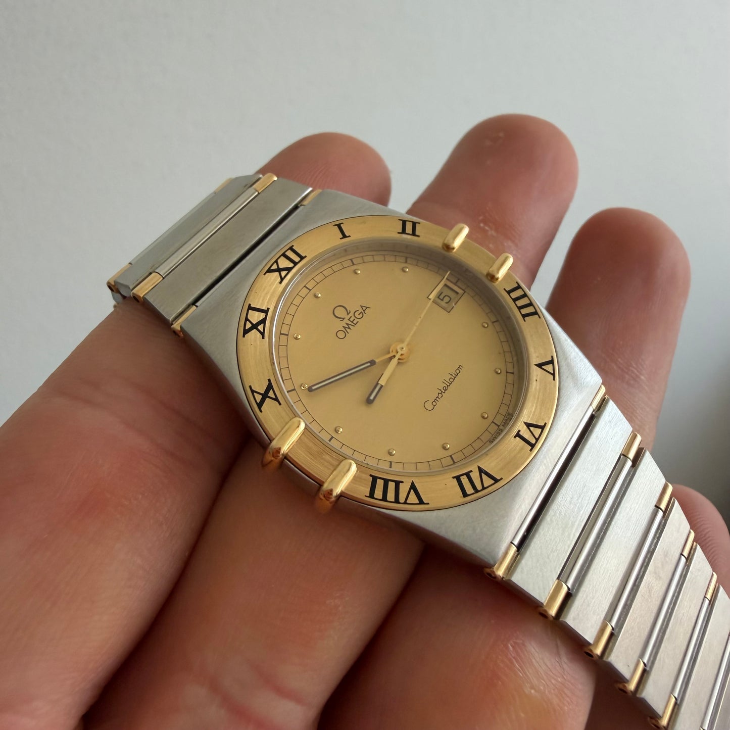 Omega Constellation Quartz 34mm steel gold