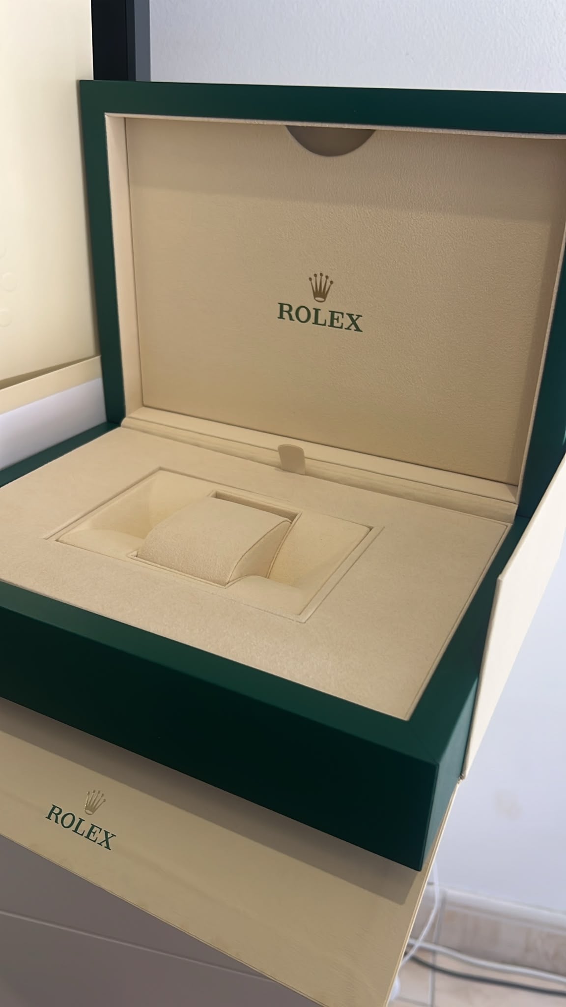 Rolex oyster XL box