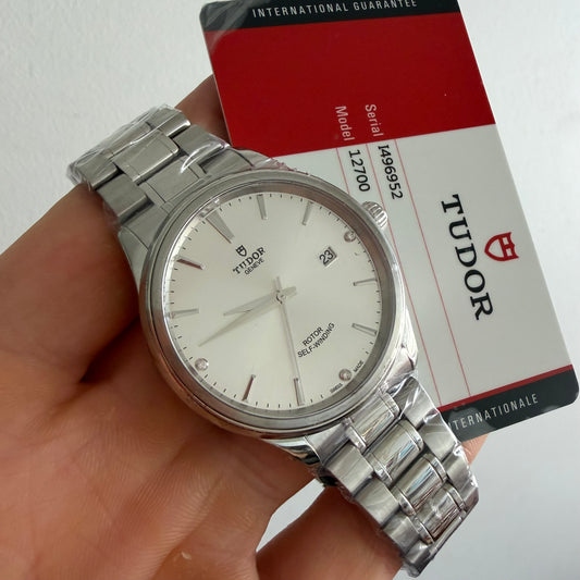 Tudor 12700 Style