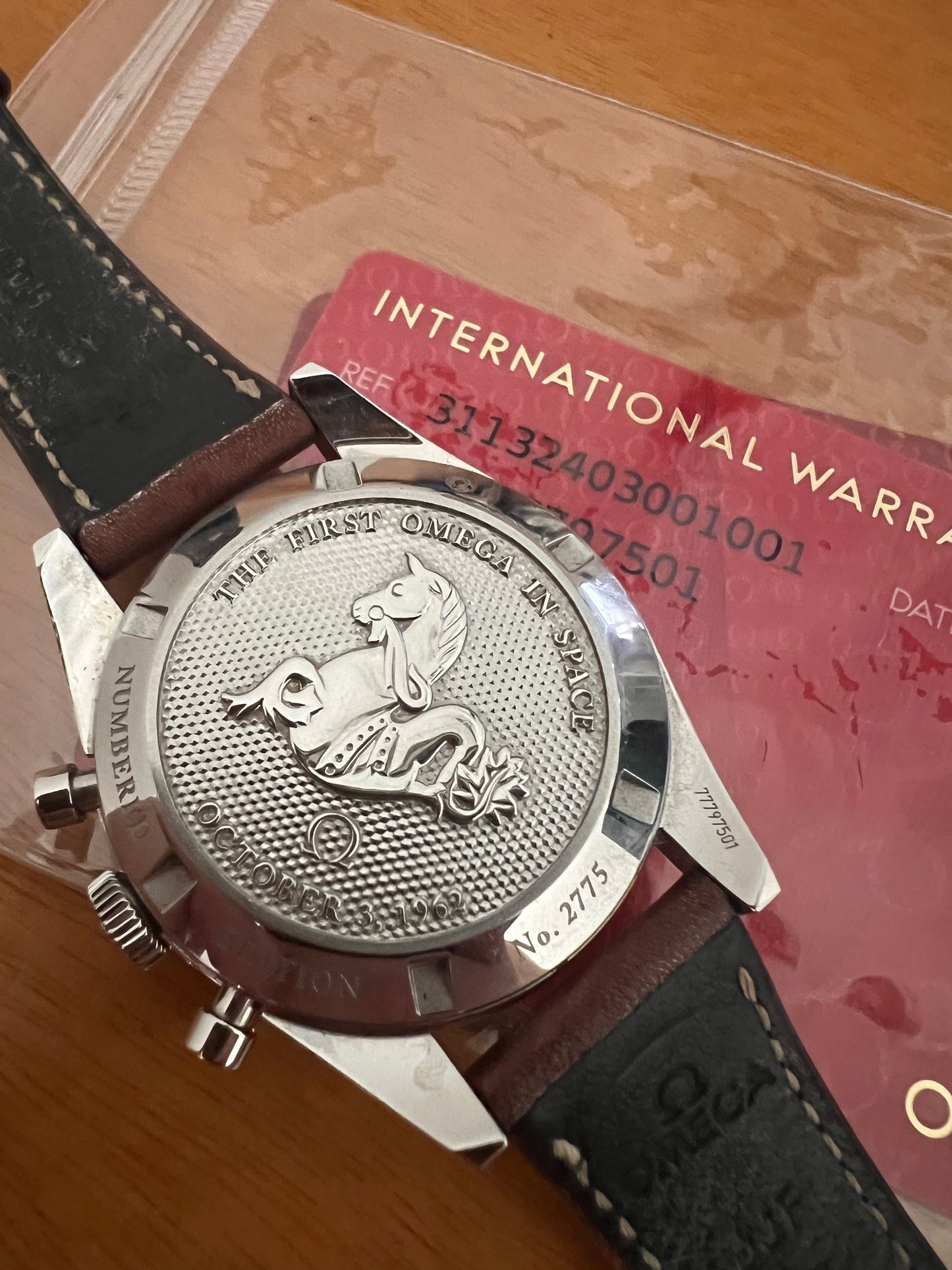Omega speedmaster 31132403001001