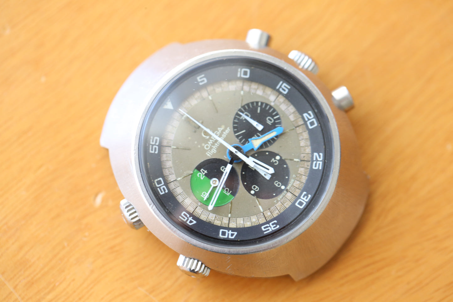 Omega flight master 145.013