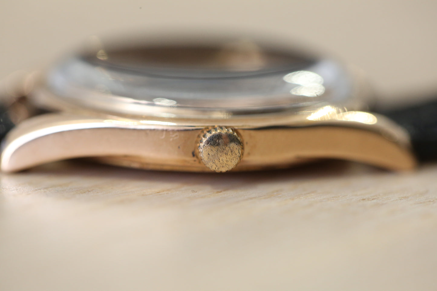 Universal Geneve Polarouter rose gold