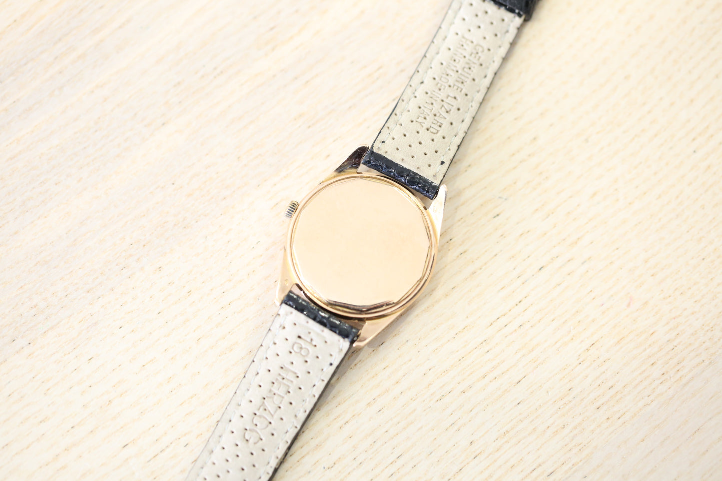 Universal Geneve Polarouter rose gold