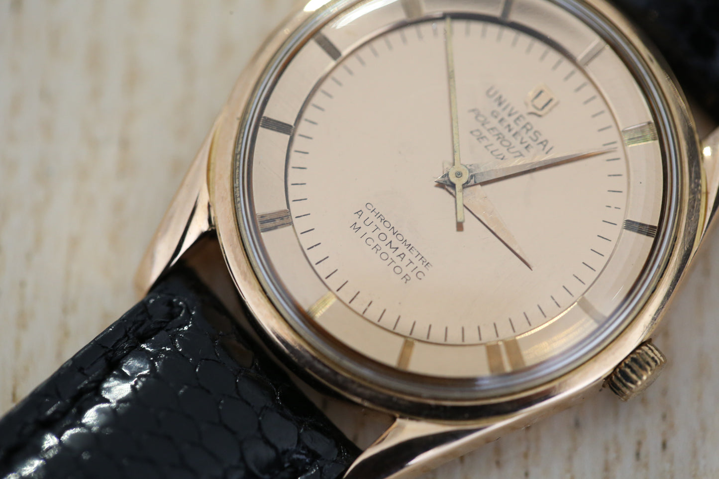 Universal Geneve Polarouter rose gold