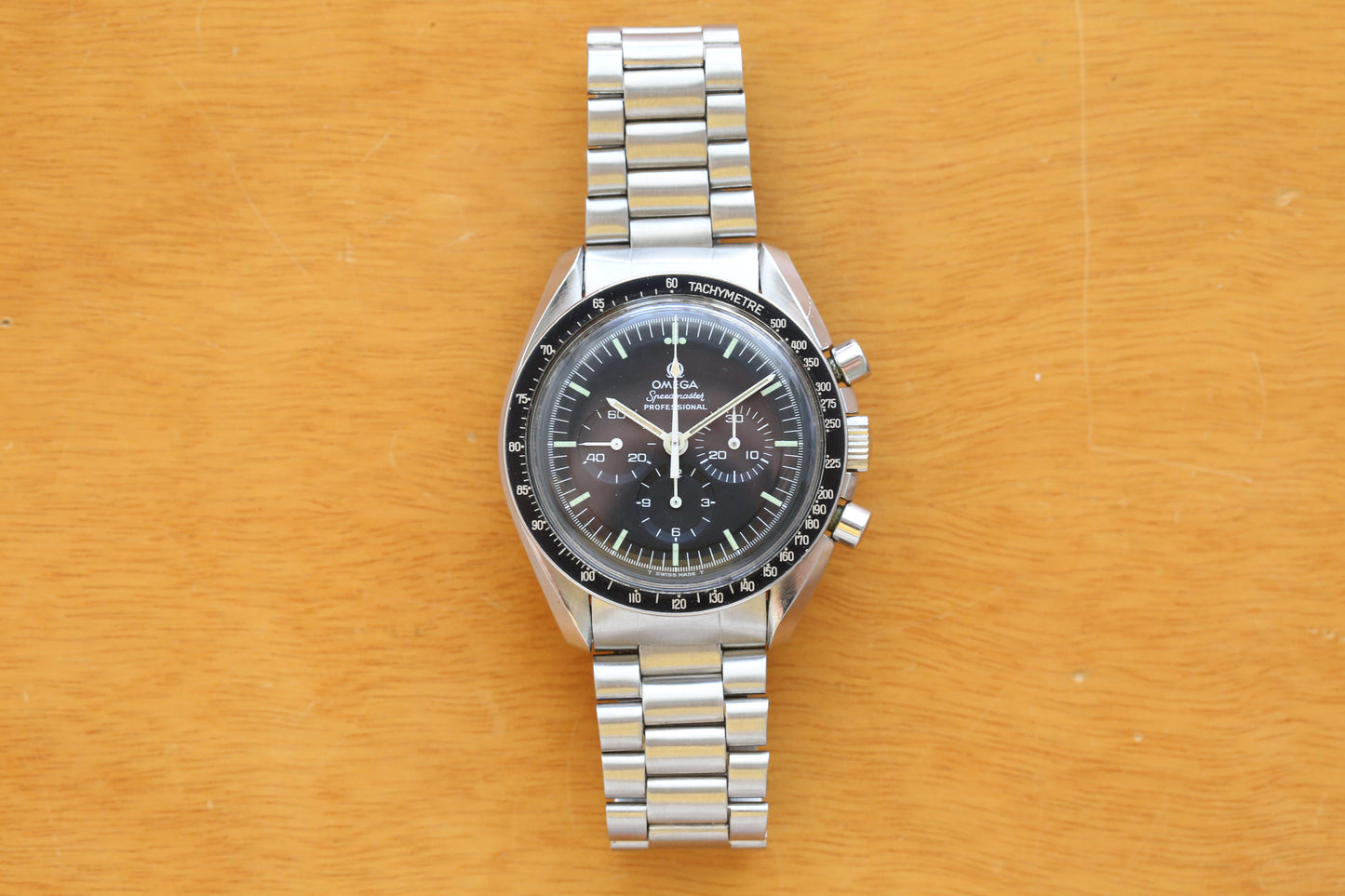 Omega Speedmaster 145.022 long S and R