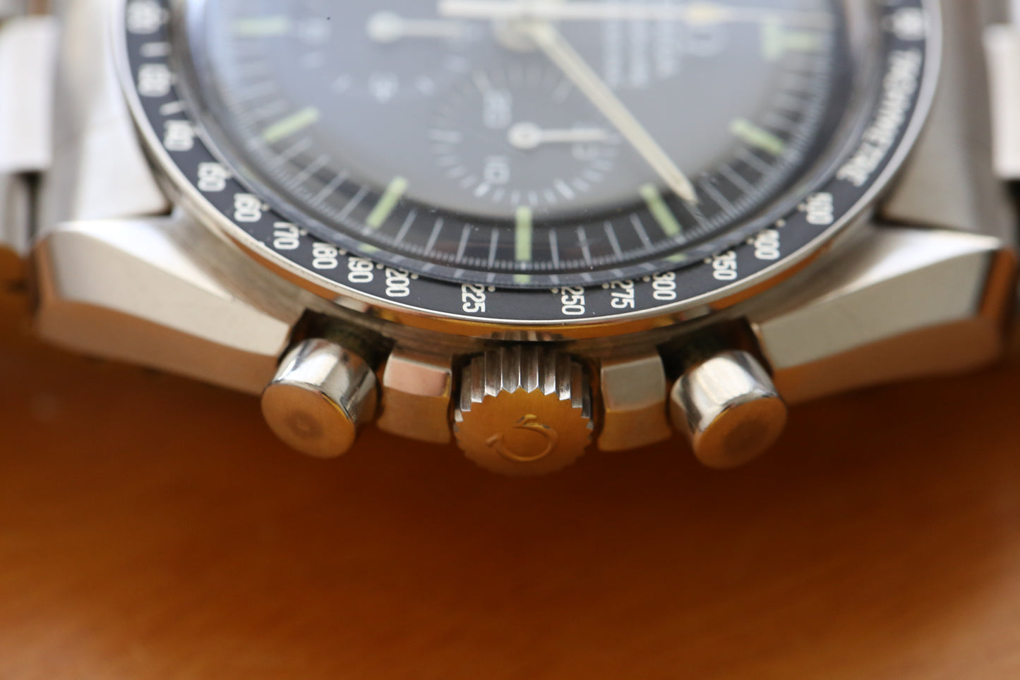 Omega Speedmaster 145.022 long S and R