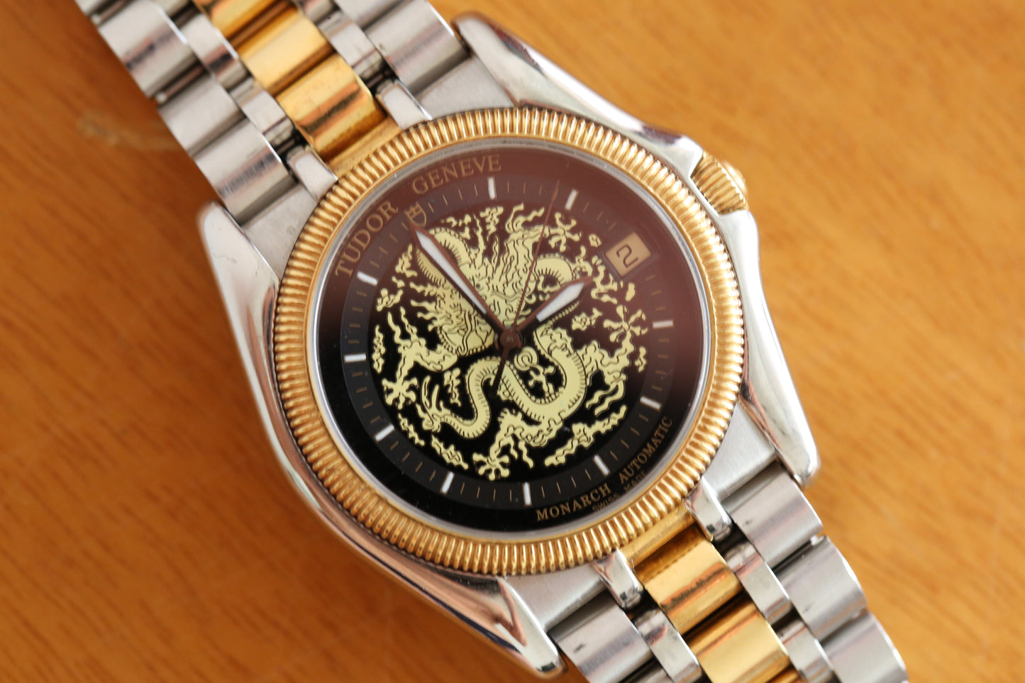 TUDOR 38633 Dragon Chinese