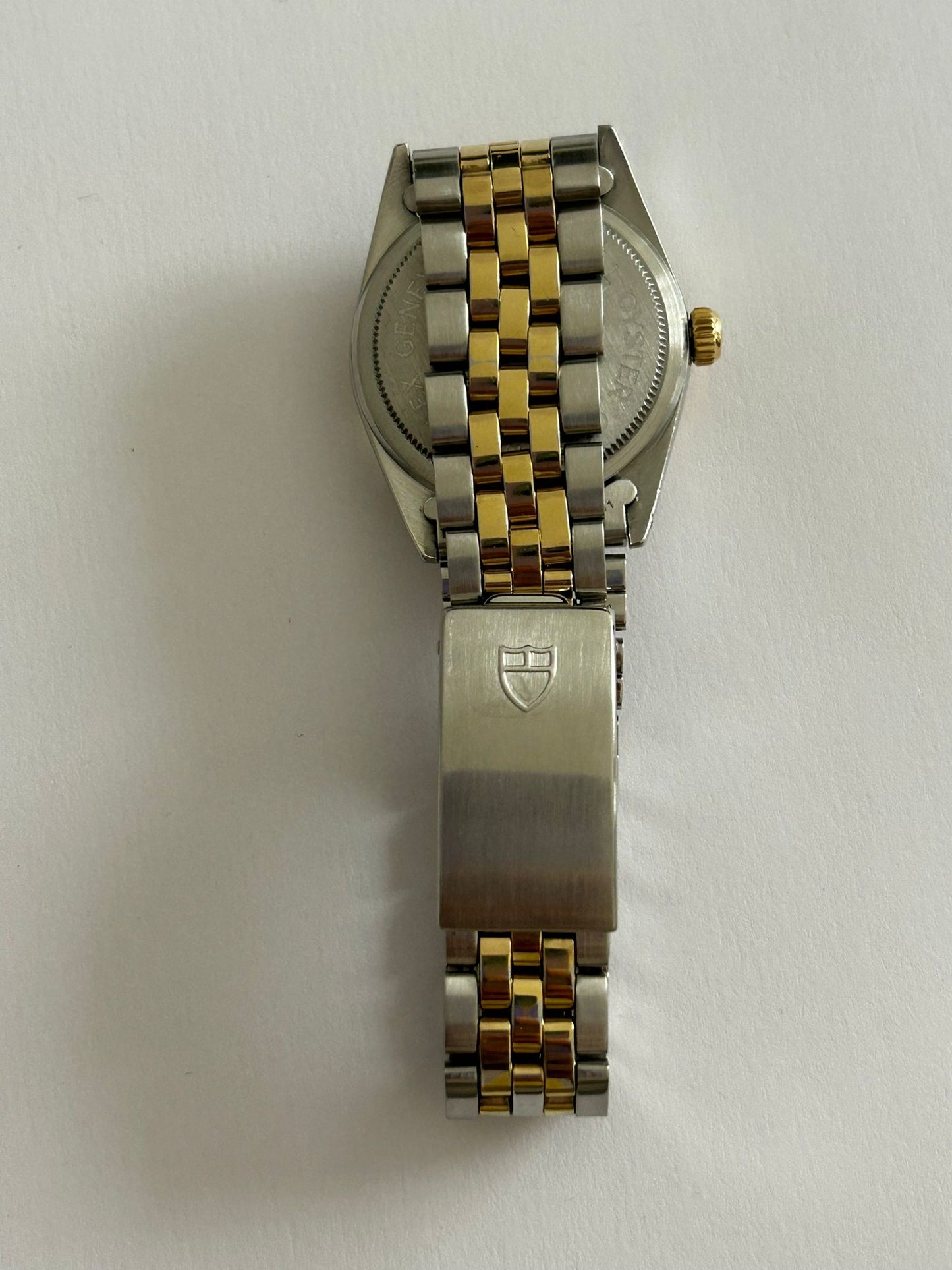 Tudor 72033 date paper