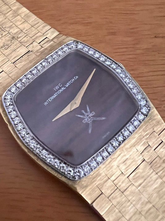 IWC wood kanjhar dial 18kt gold