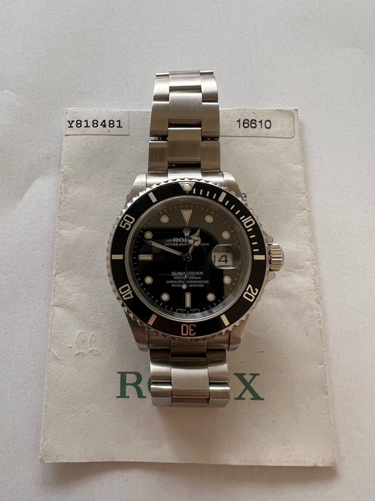 Rolex Submariner 16610 from 2004 full set